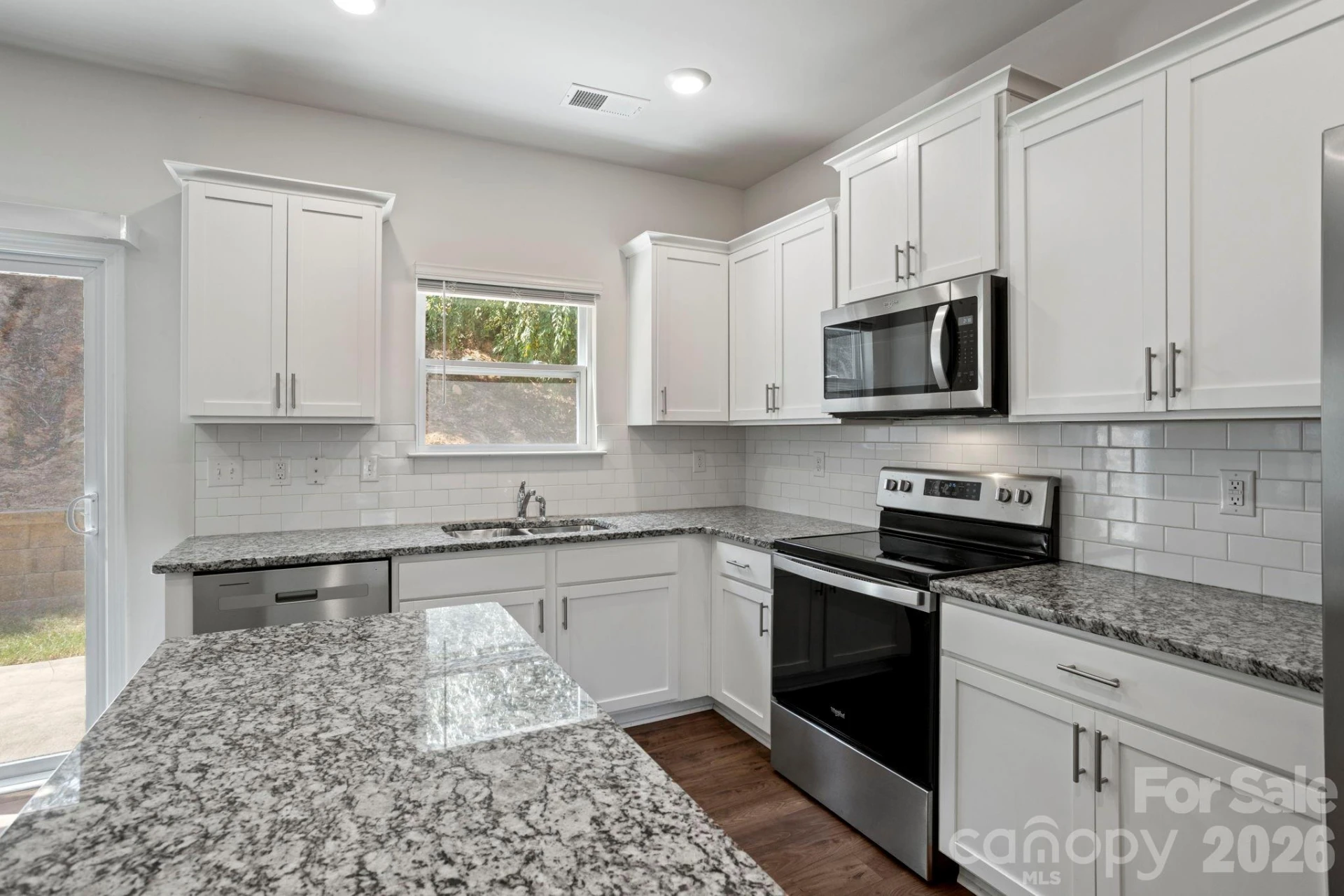 138 Marathon Lane - Photo 10