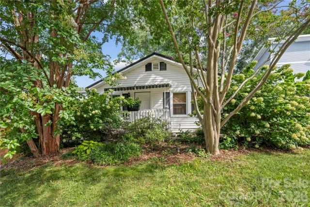 2 Bostic Place