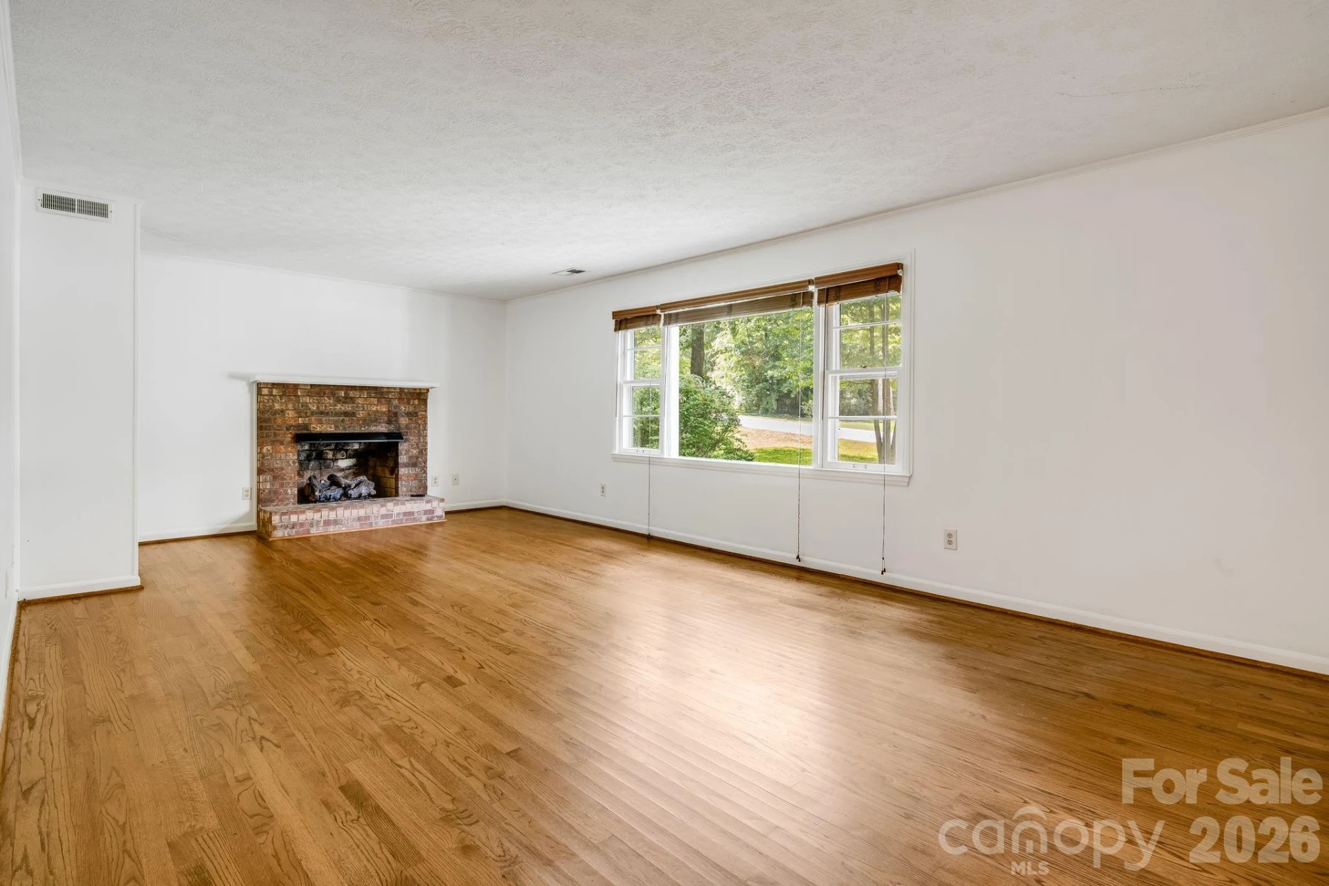 129 Whisperwood Drive - Photo 8