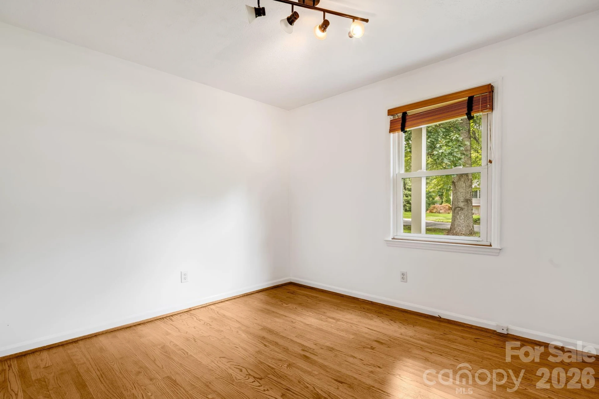 129 Whisperwood Drive - Photo 21