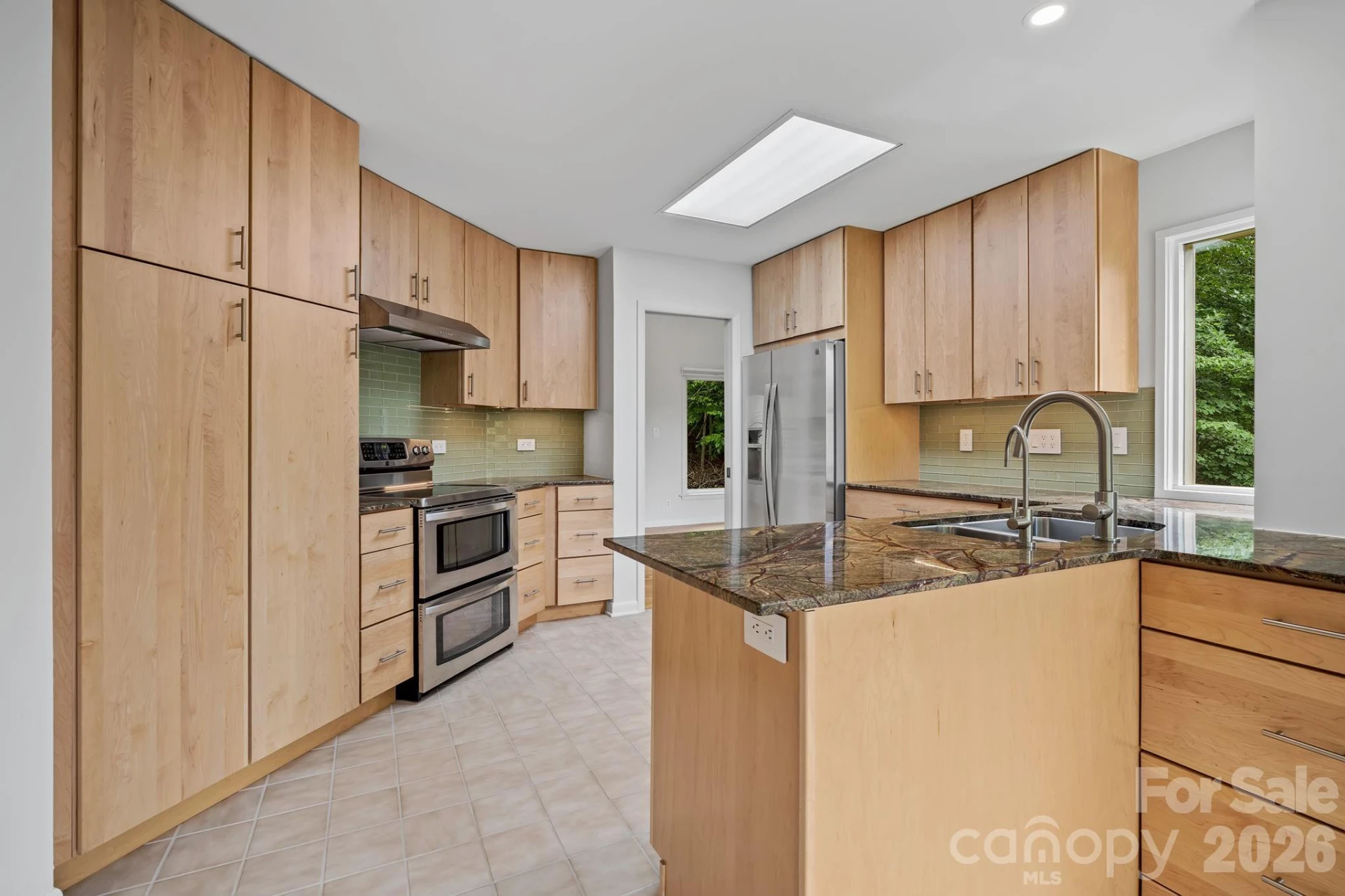 163 Woodburn Drive - Photo 5