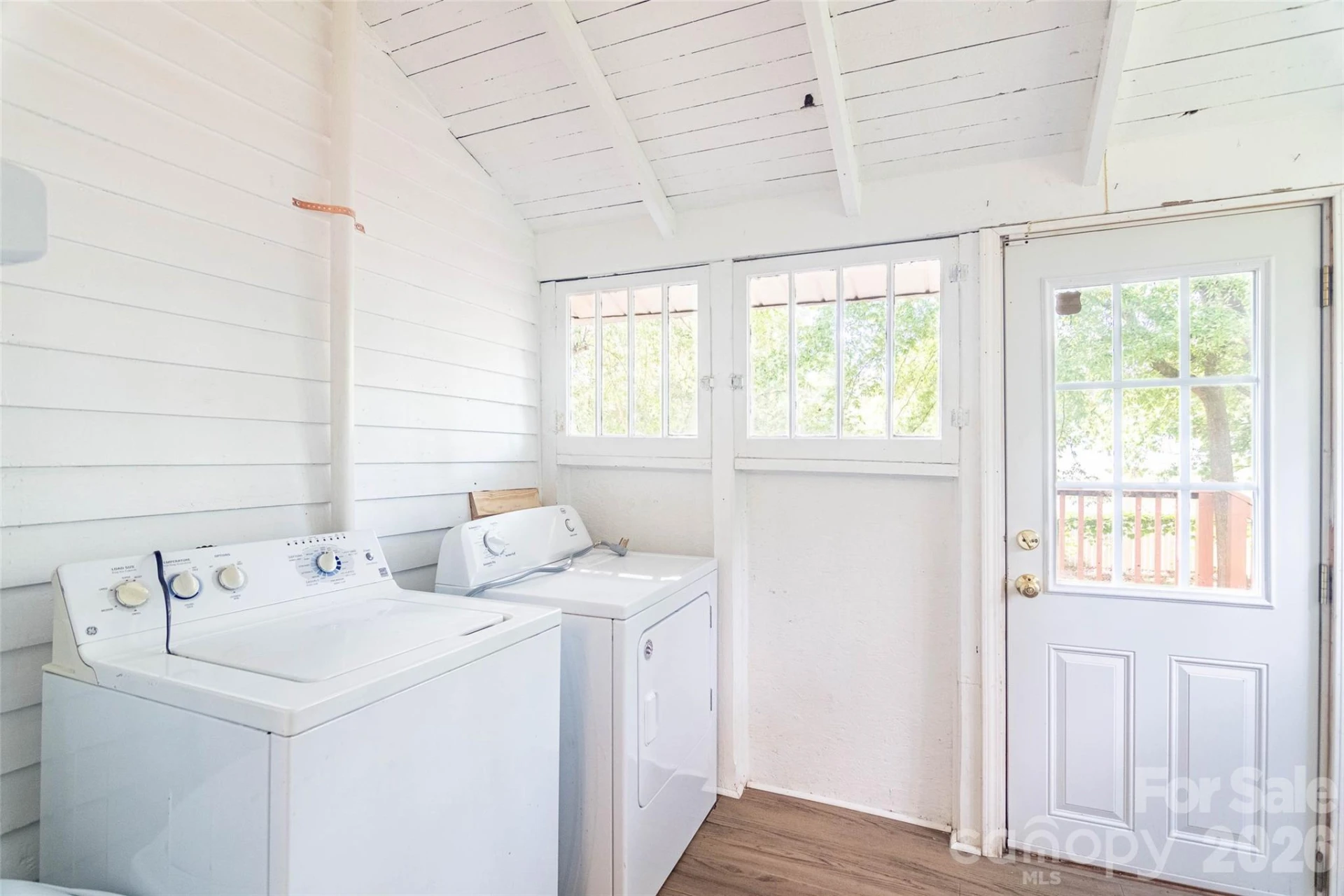 141 Edwards Street - Photo 15