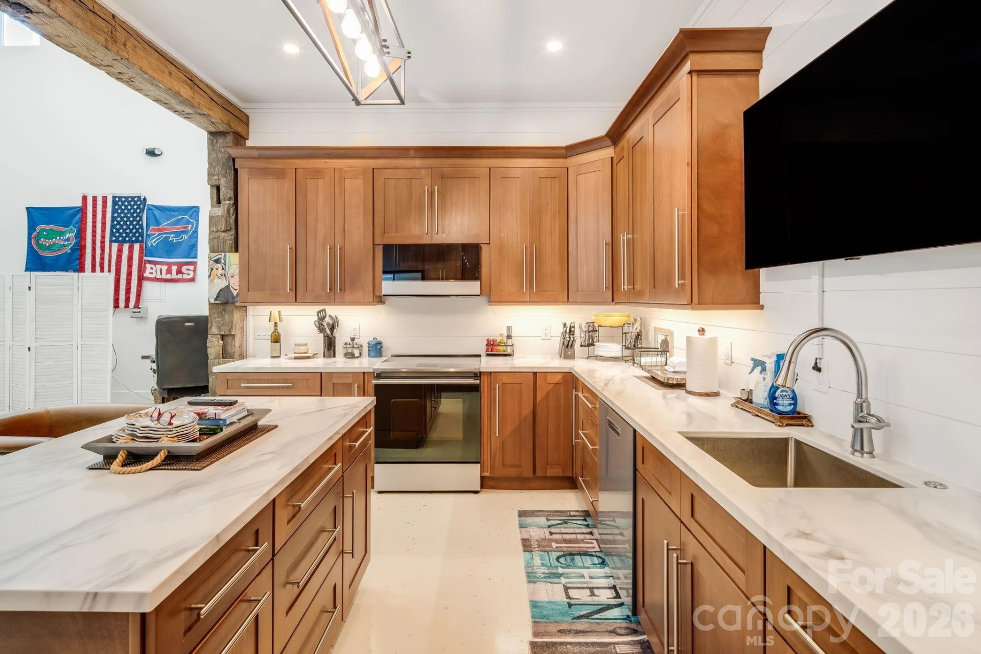 115 Speed Way #B - Photo 15