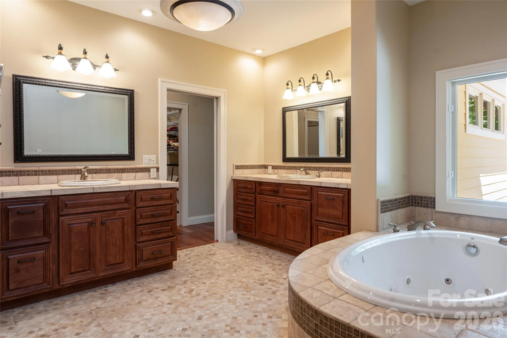 3999 Laurel Park Highway - Photo 21