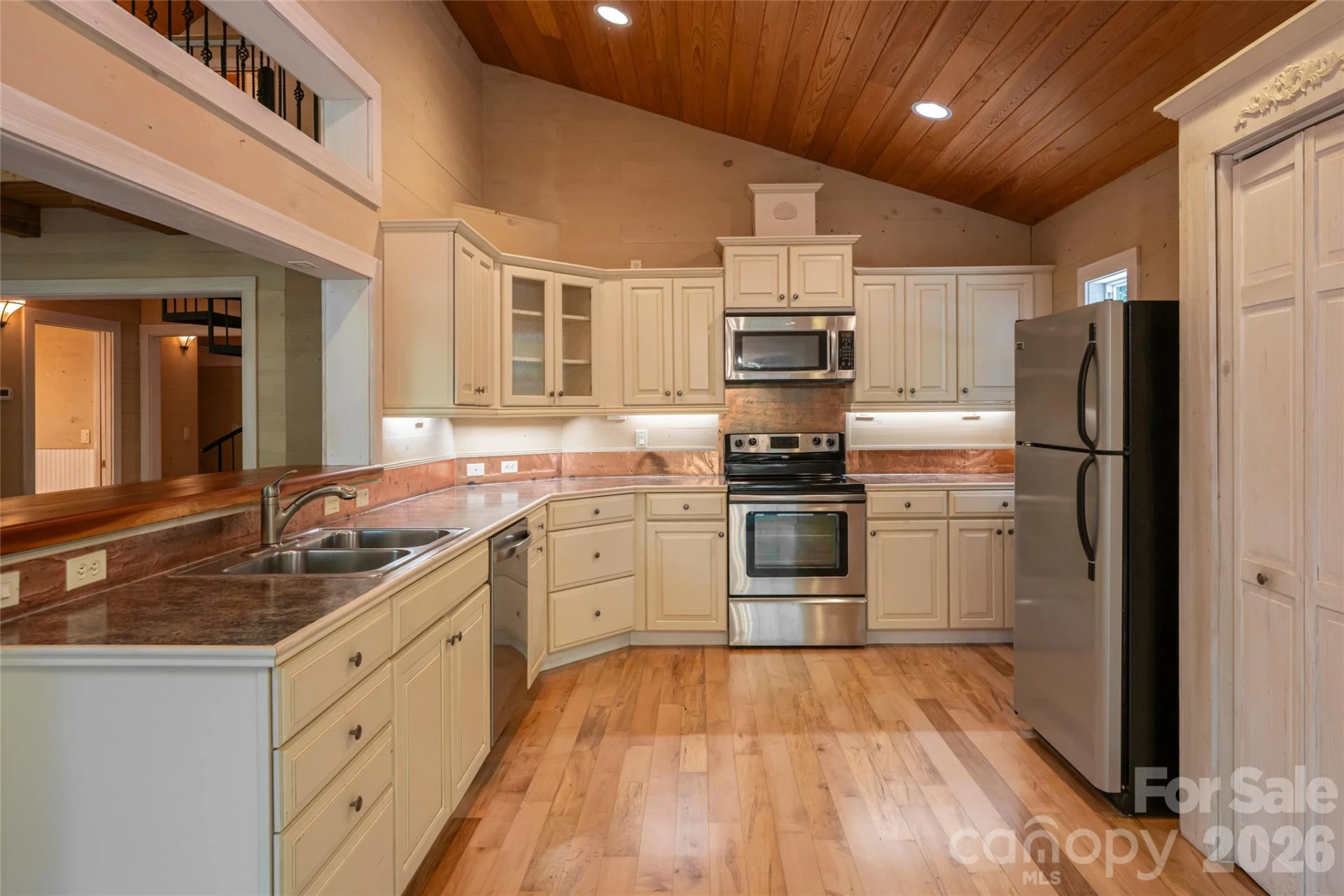 3999 Laurel Park Highway - Photo 39