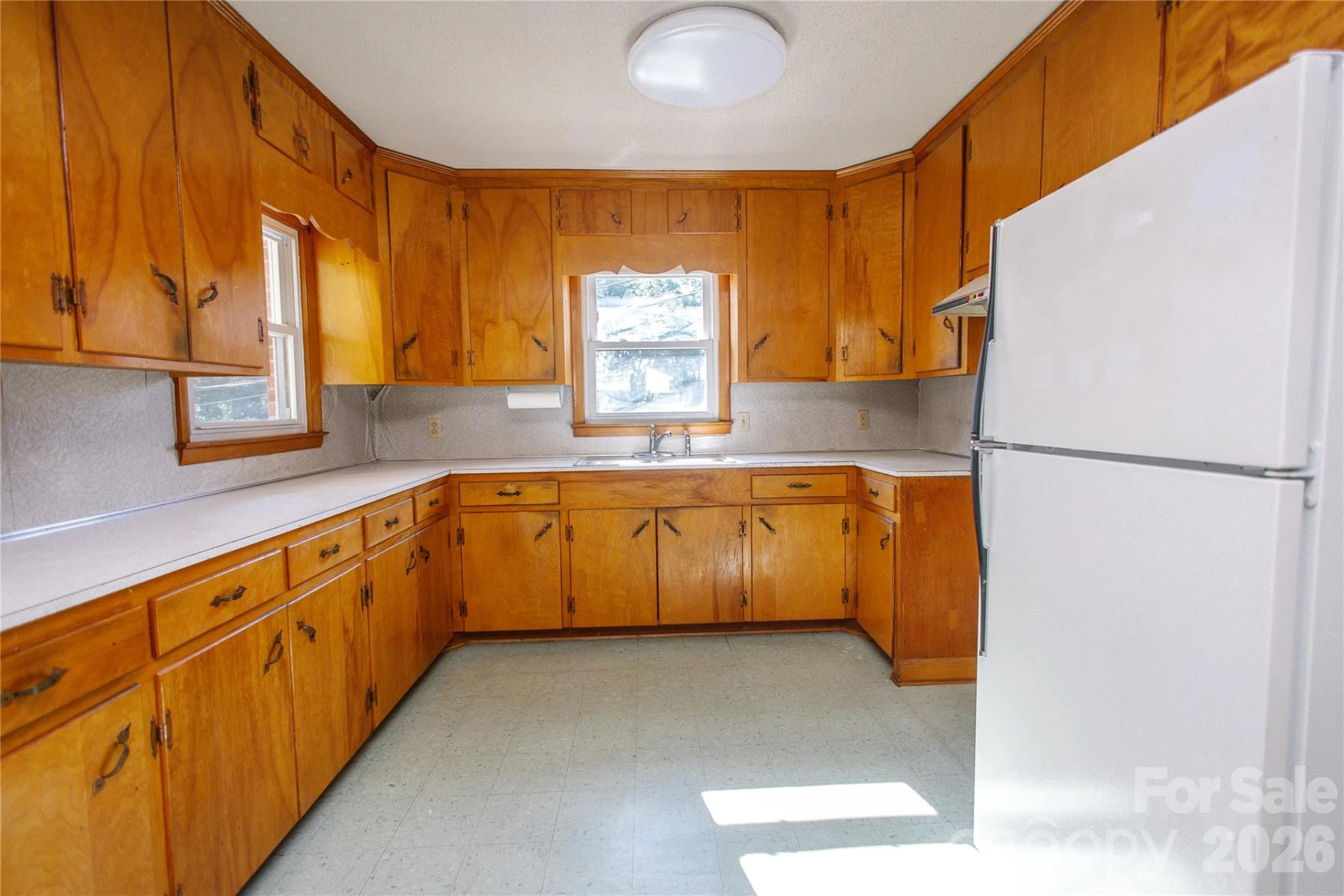 136 Marion Street - Photo 19
