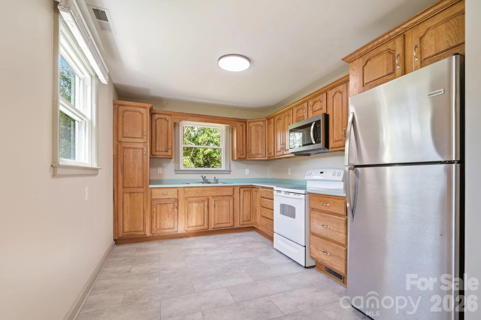 77 Trotter Place - Photo 29