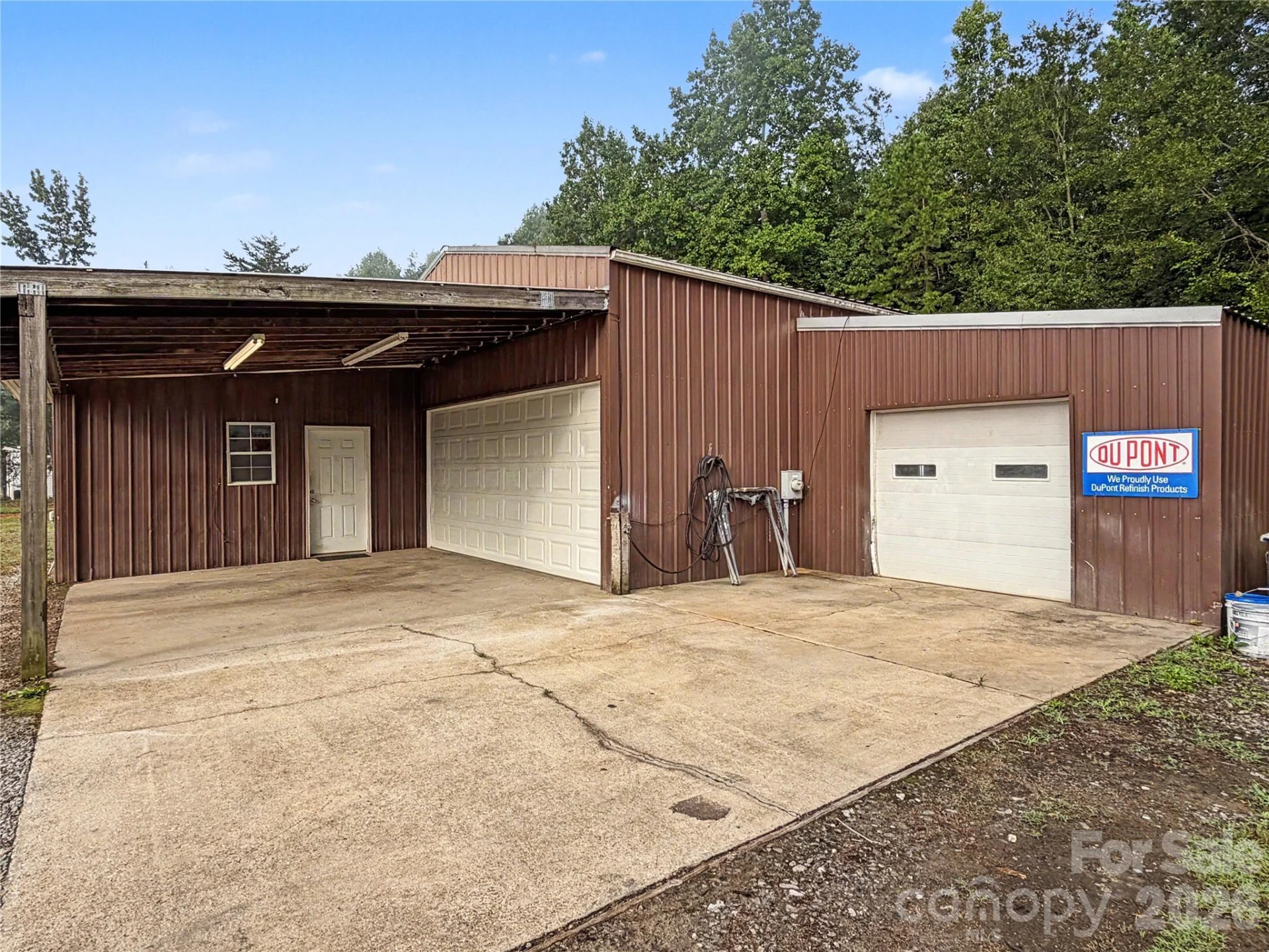 2330 Oakland Road - Photo 3
