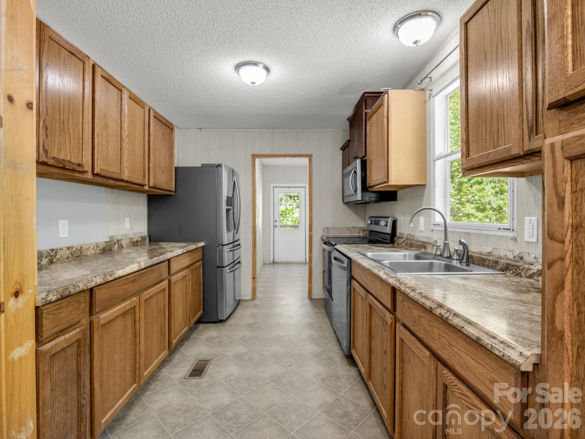 557 Sutton Mountain Ridge - Photo 10