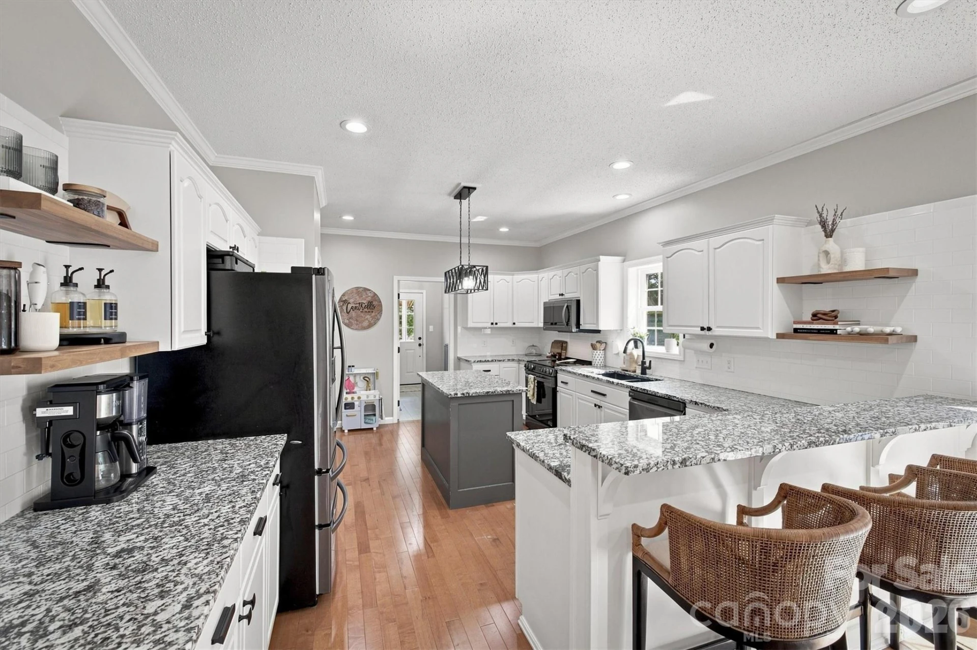 349 N Woodleaf Road - Photo 34