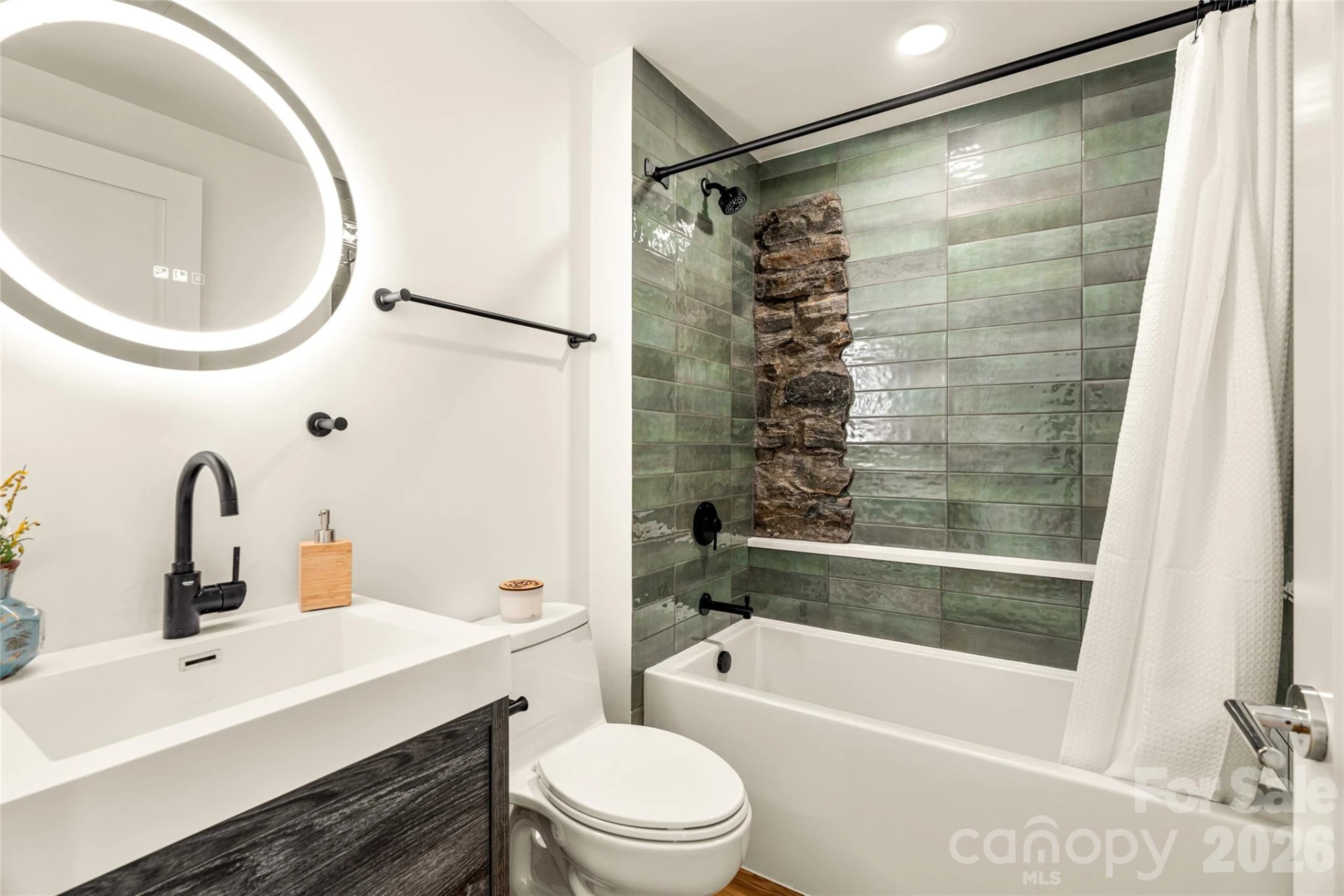 4 Roberts Street - Photo 12