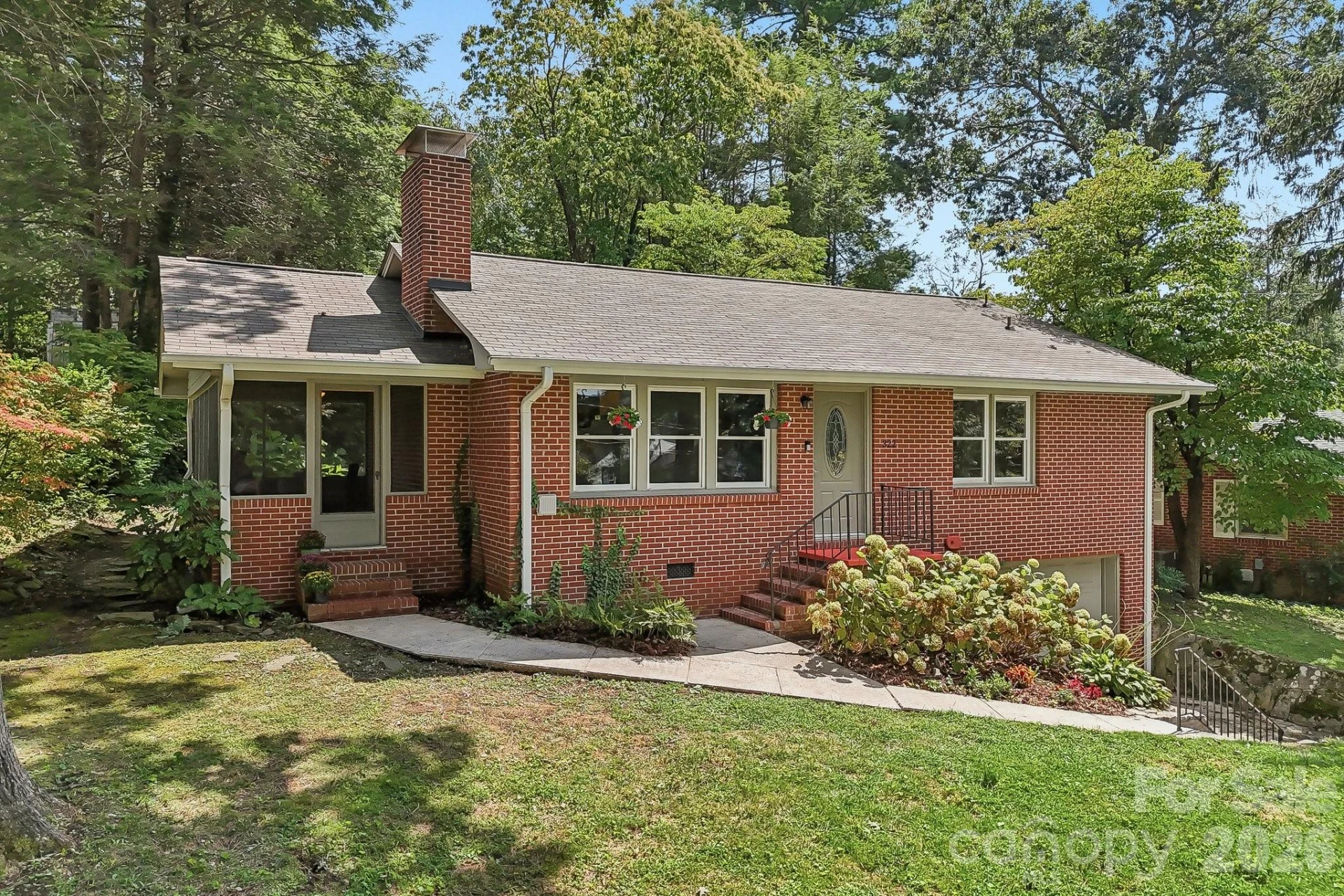 322 Crescent Avenue - Photo 6