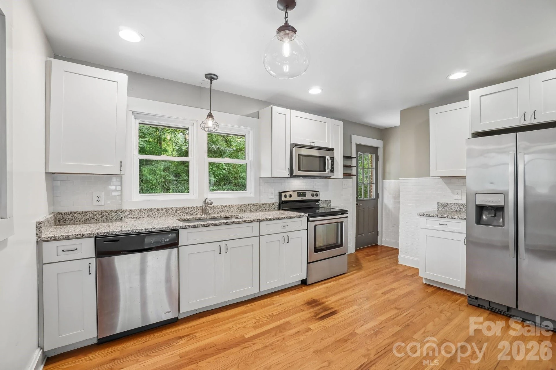 322 Crescent Avenue - Photo 15