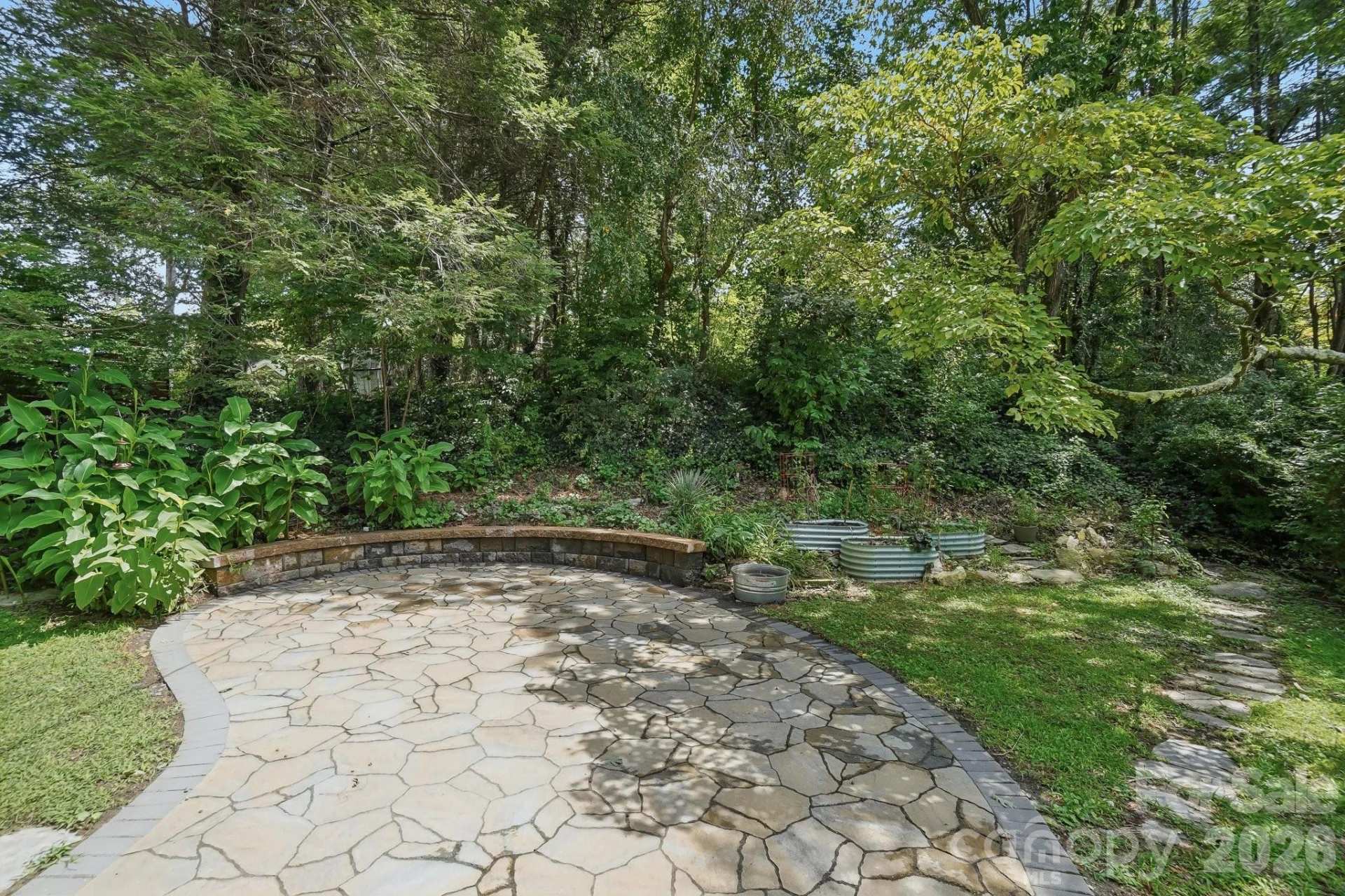 322 Crescent Avenue - Photo 33