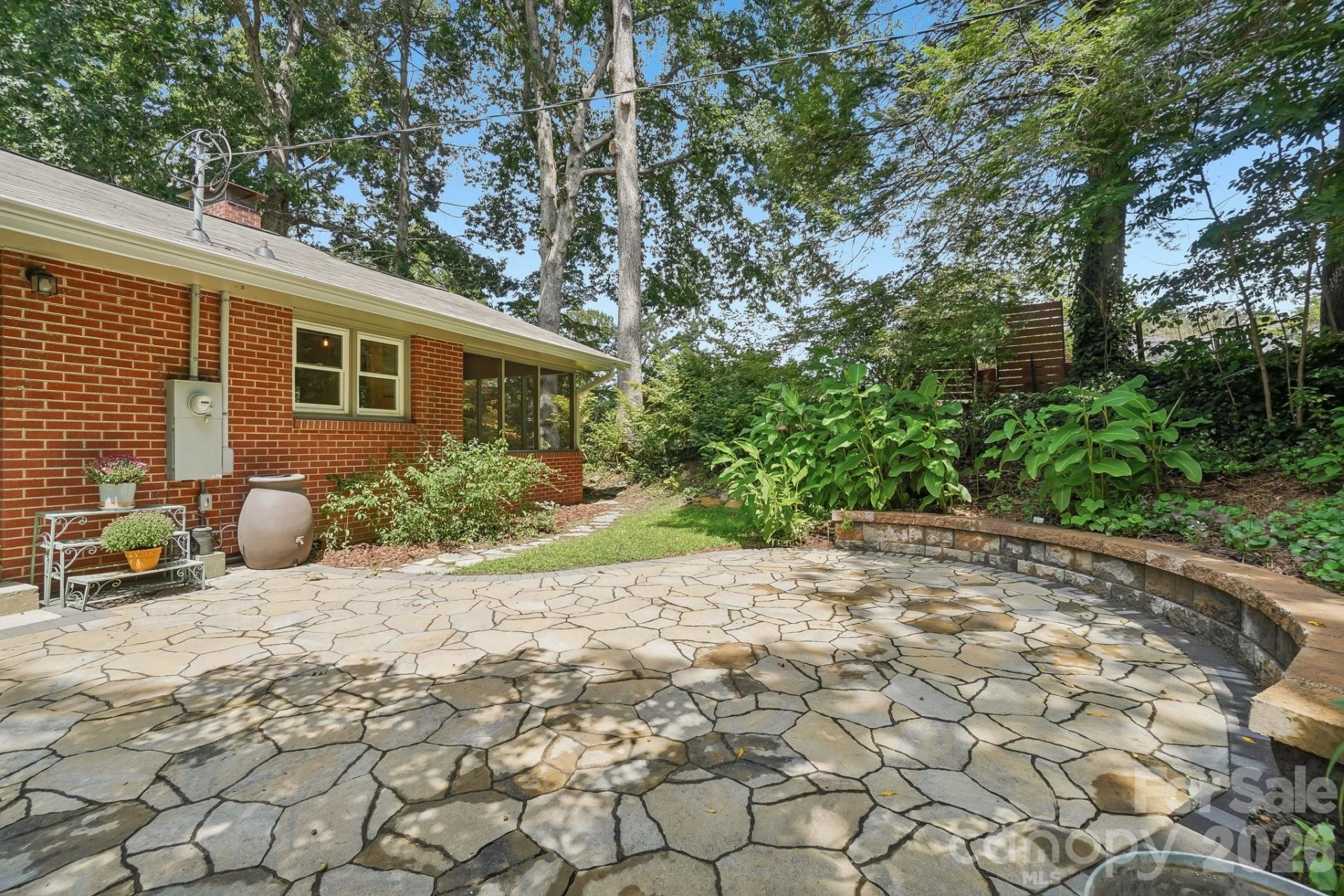 322 Crescent Avenue - Photo 34