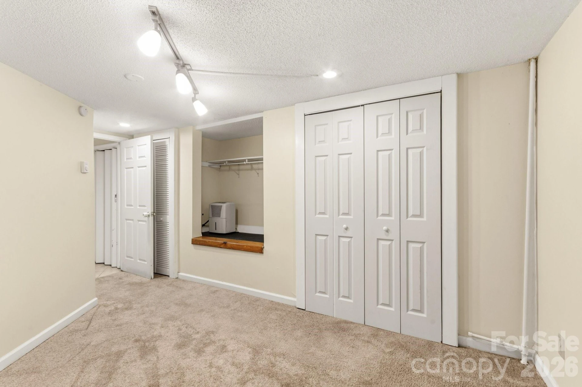 529 Alta Vista Drive - Photo 29
