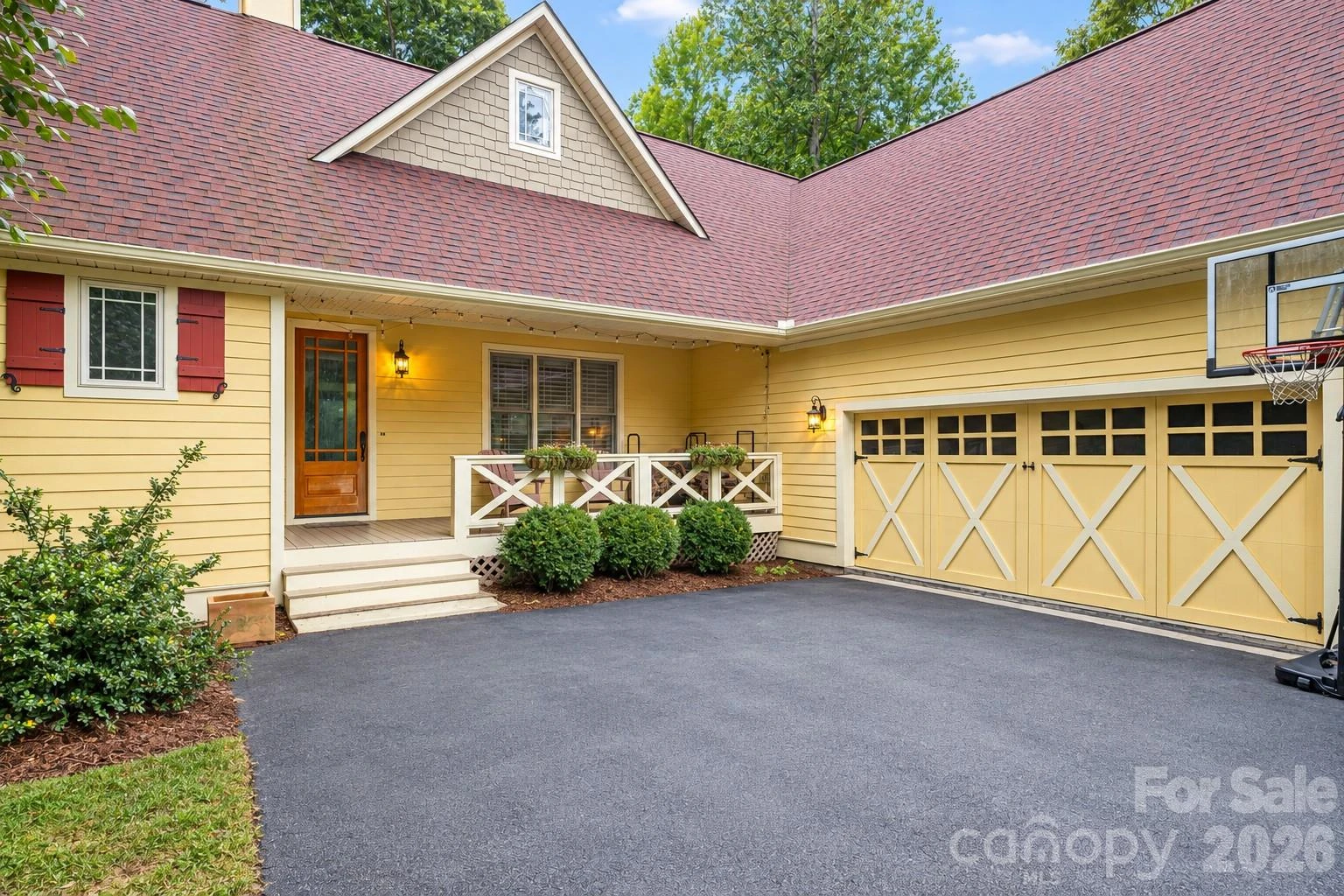 312 E Forest Place - Photo 2
