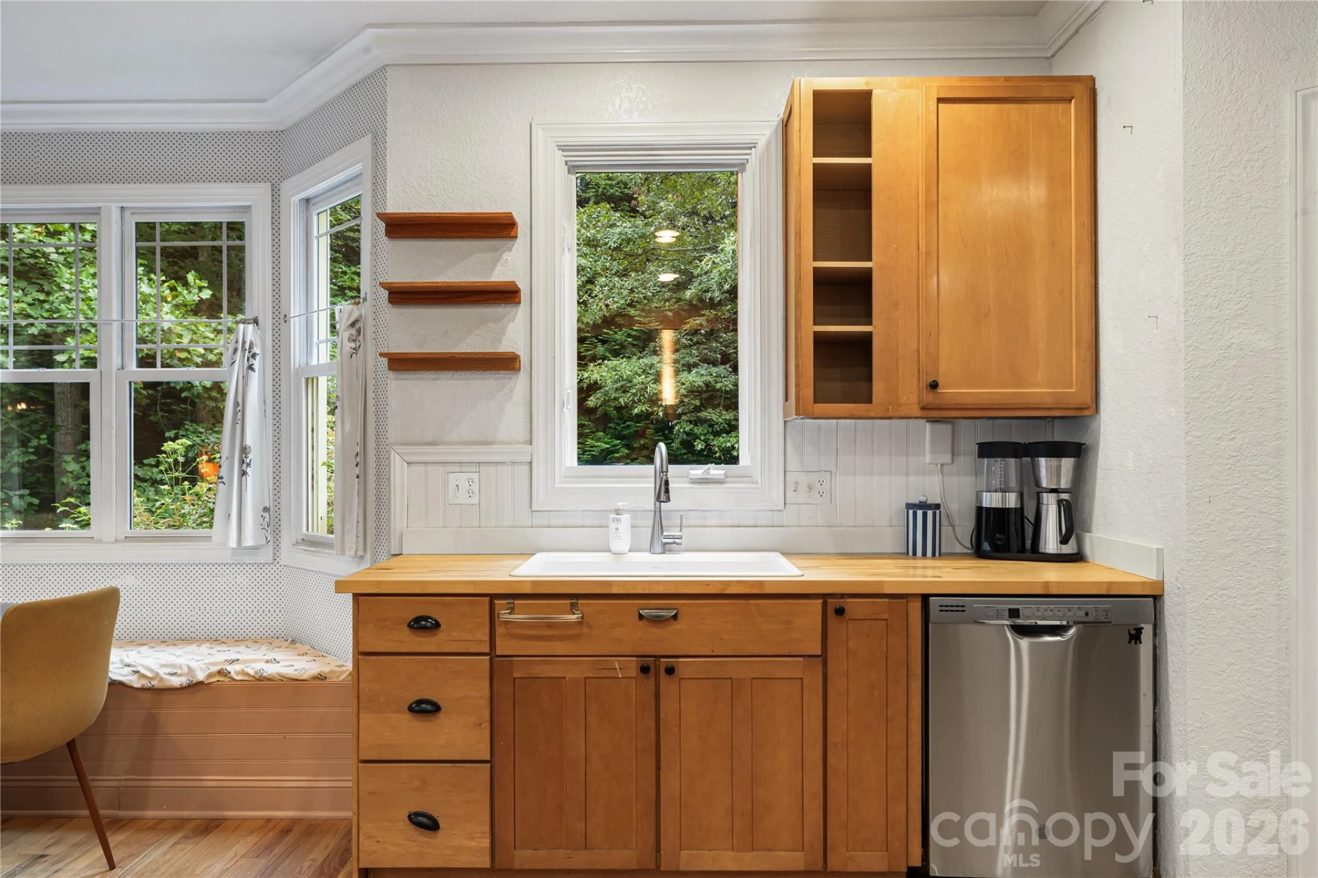 312 E Forest Place - Photo 14