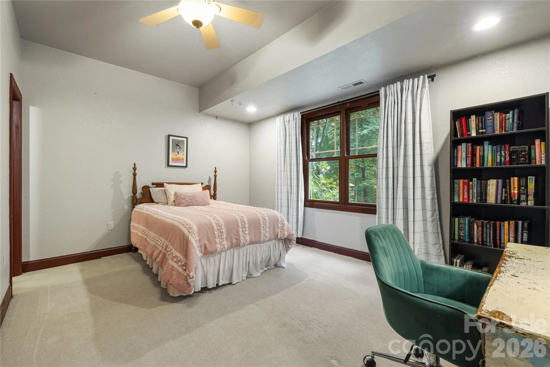 312 E Forest Place - Photo 25