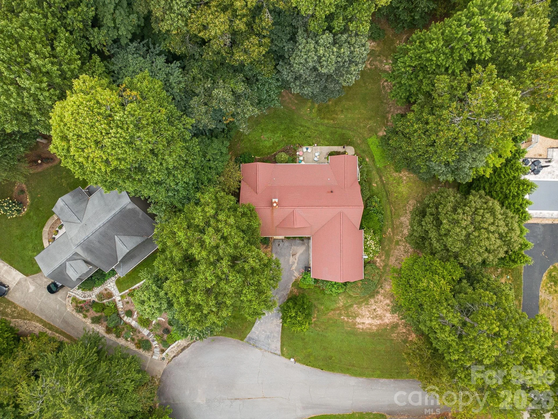 312 E Forest Place - Photo 44