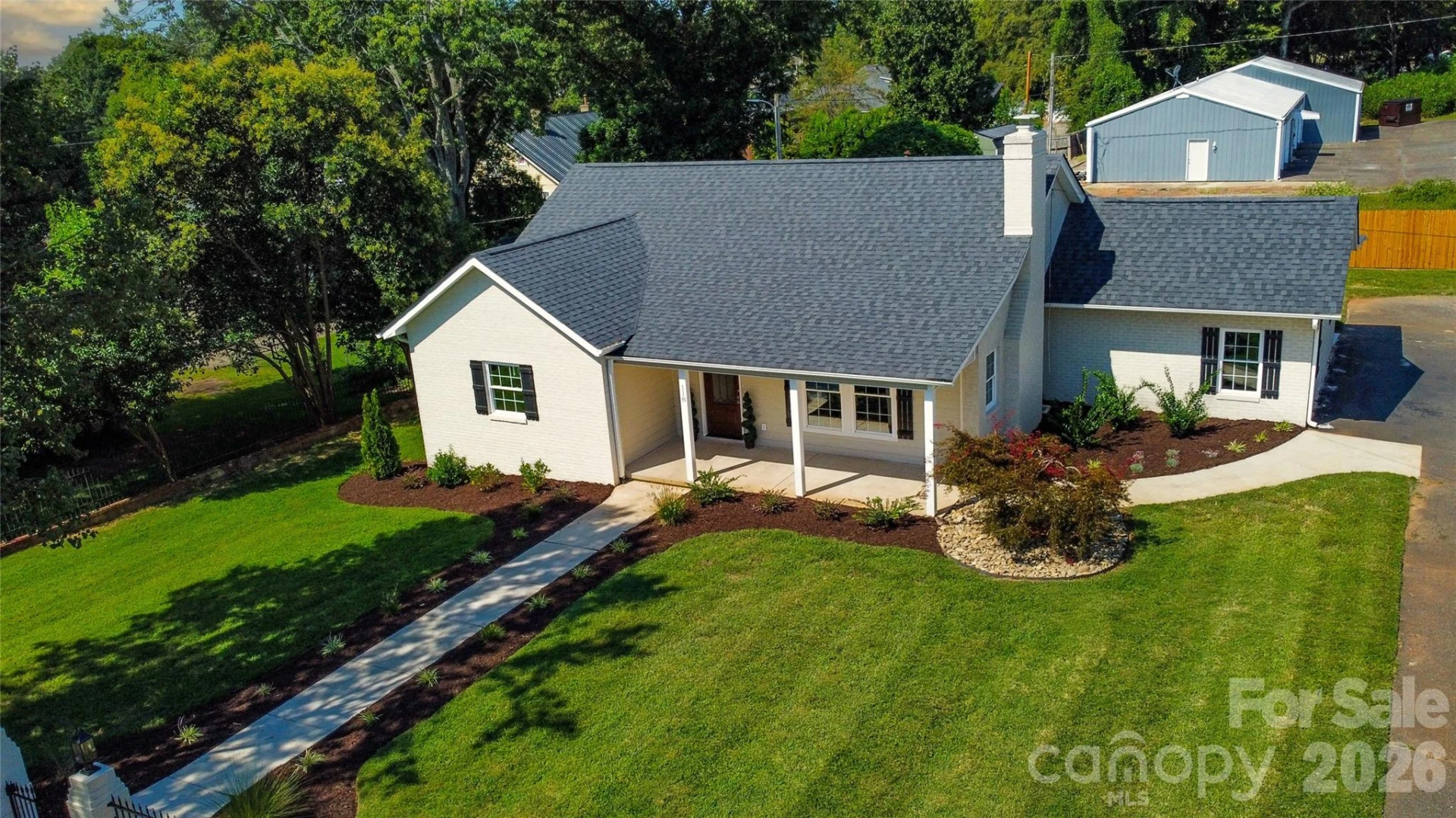 118 Alexander Street - Photo 3