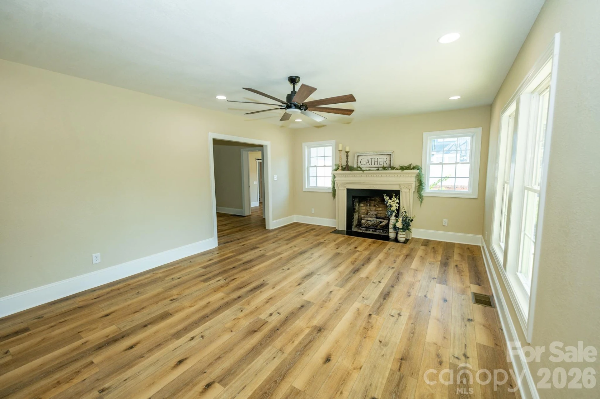 118 Alexander Street - Photo 9