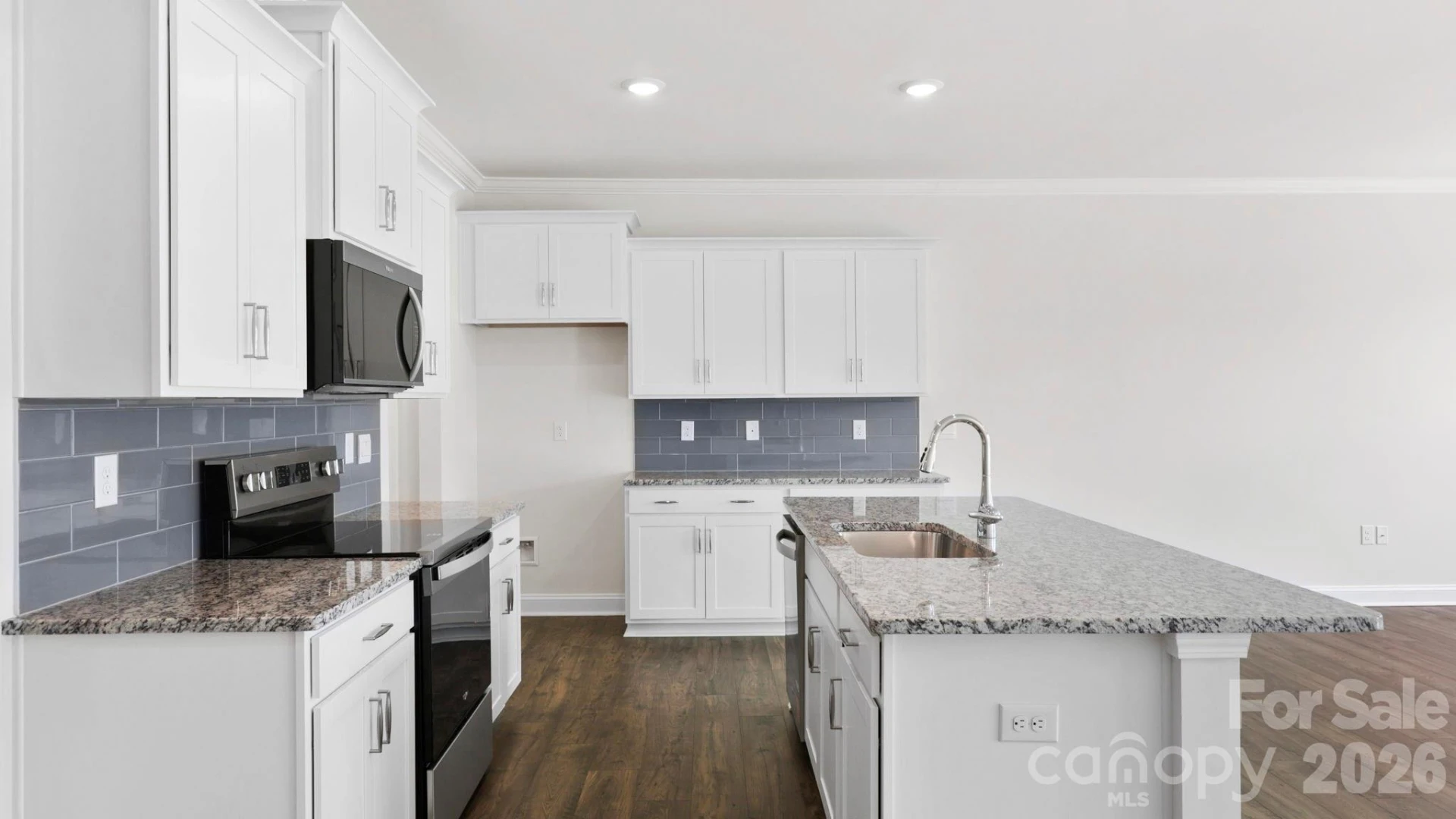 58 Creekview Road - Photo 2