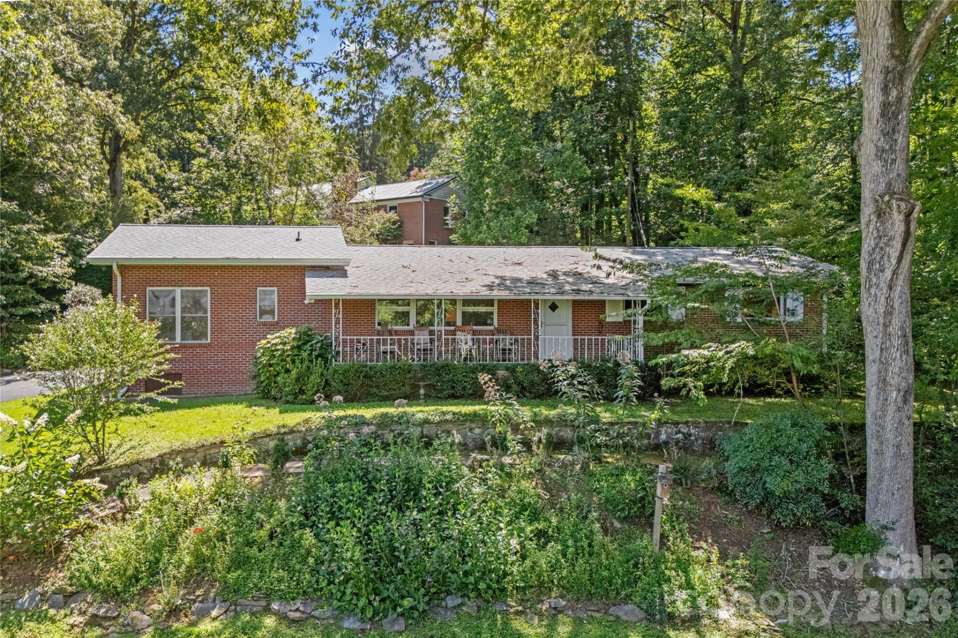 106 Holly Lane - Photo 2