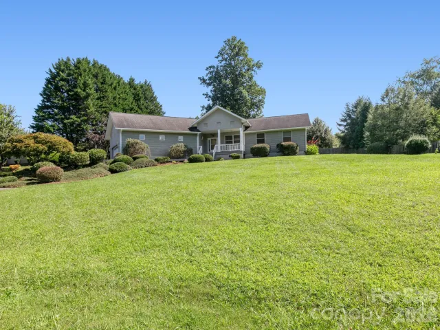 128 Stone House Road, Hendersonville, NC, 28739