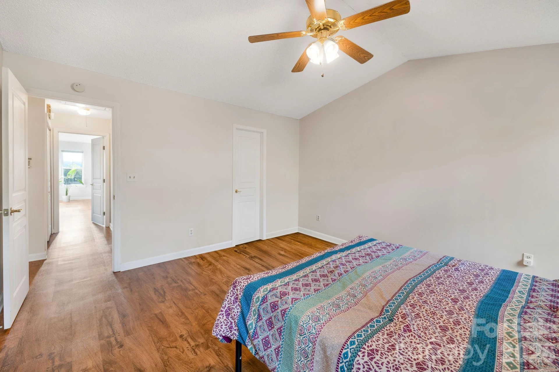 4702 Breakers Lane - Photo 30