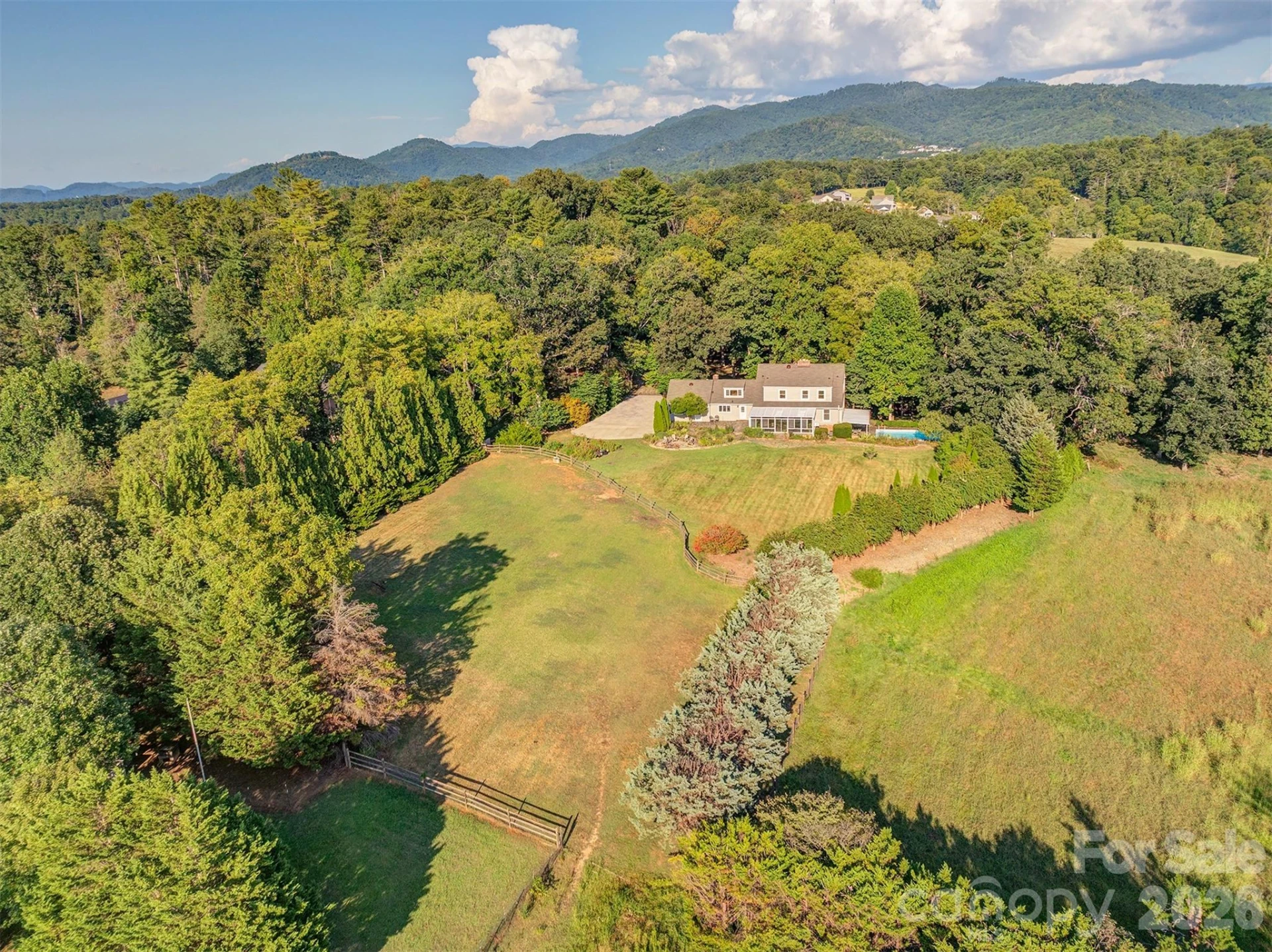 64 Greenridge Road - Photo 2