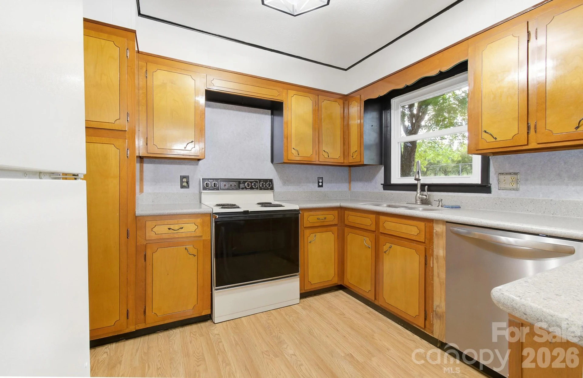 1371 Jackson Loop Road - Photo 6