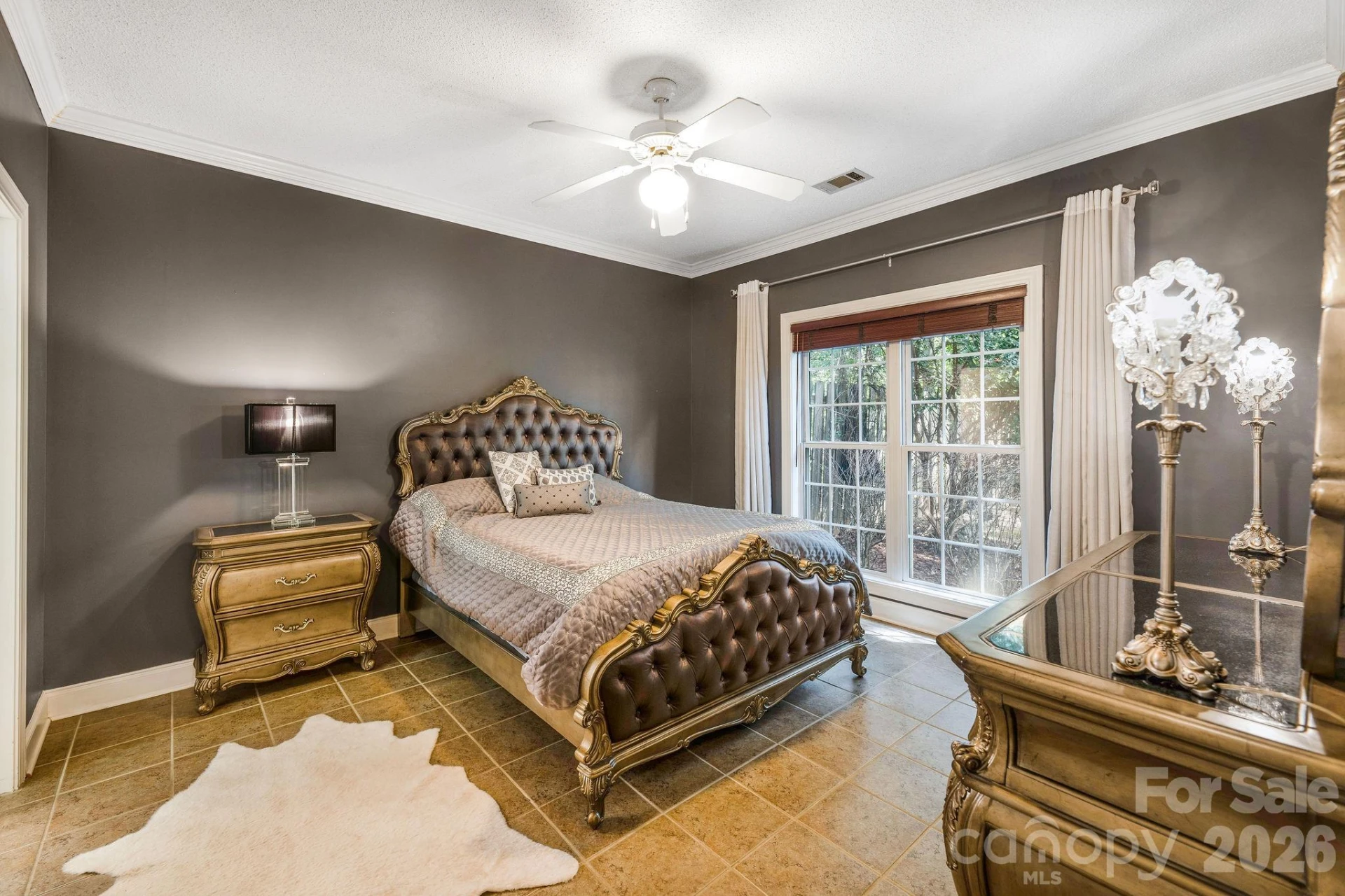 896 West Pointe Drive - Photo 12