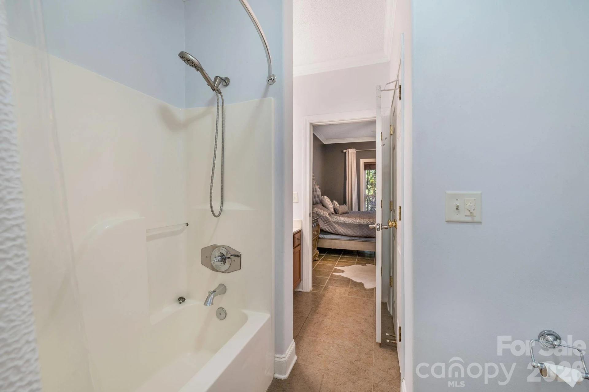 896 West Pointe Drive - Photo 14