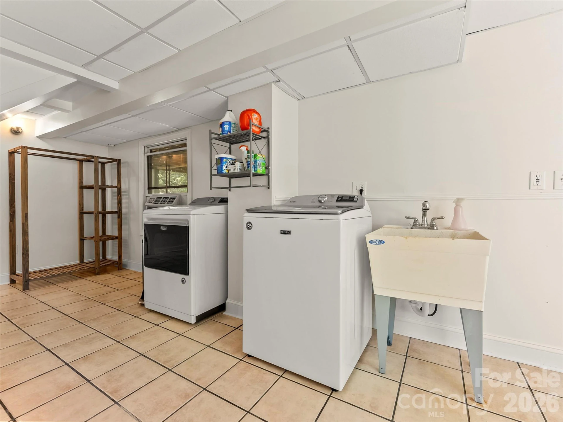1 Kenilworth Road - Photo 33