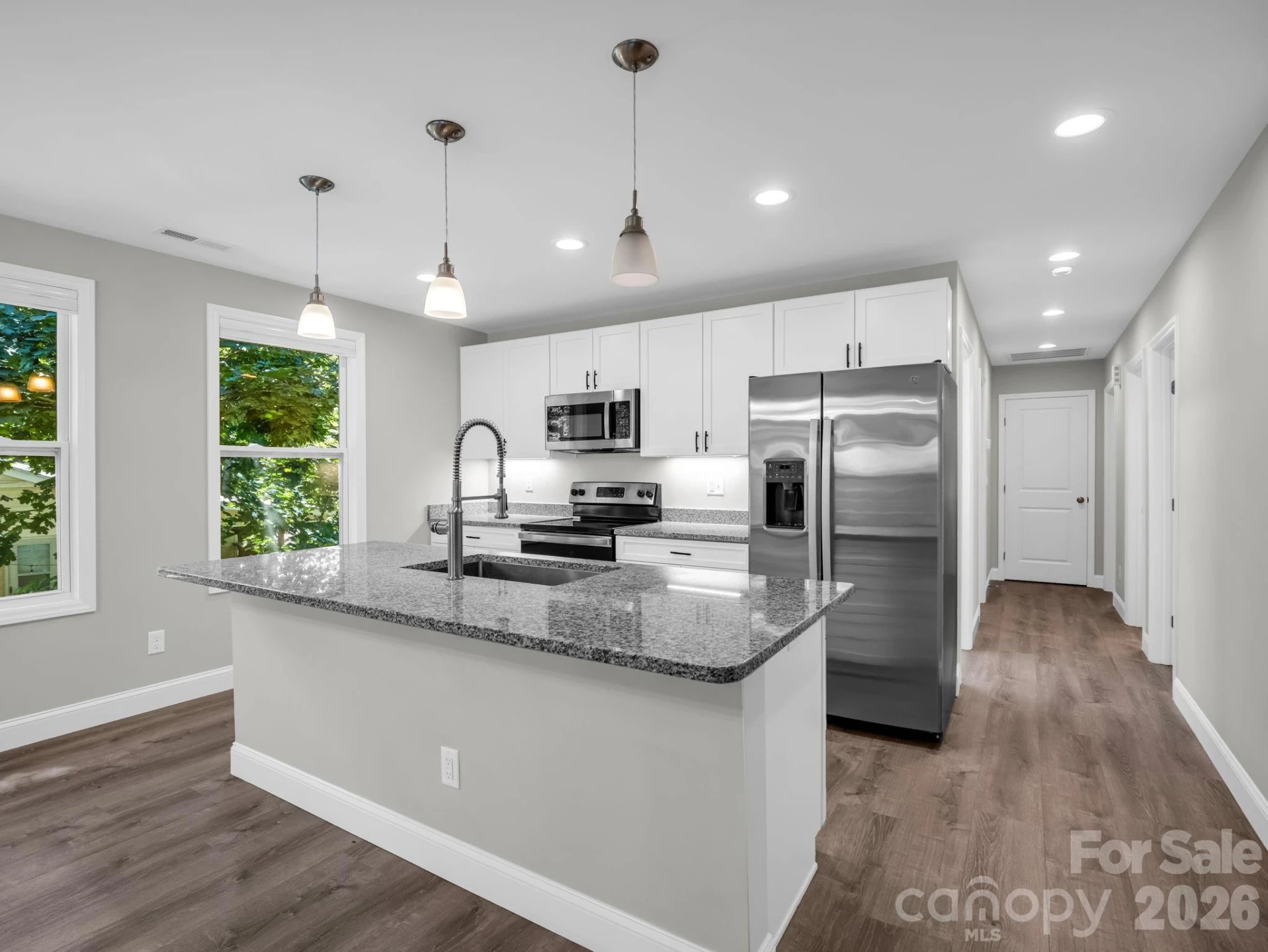 92 Lakeside Drive - Photo 6