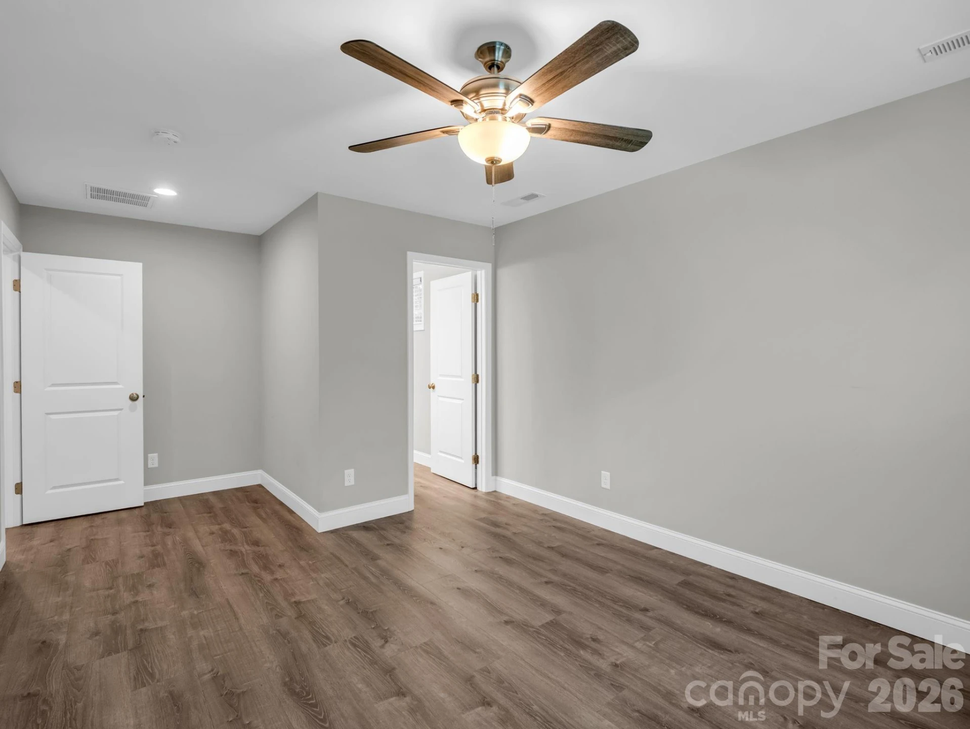 92 Lakeside Drive - Photo 13