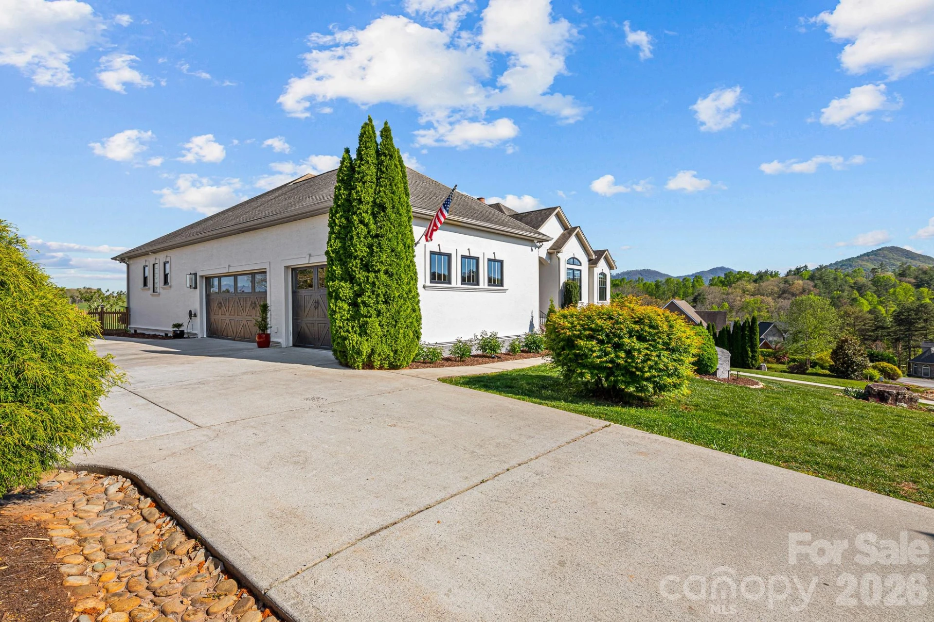 54 Mountain Shadows Drive - Photo 4
