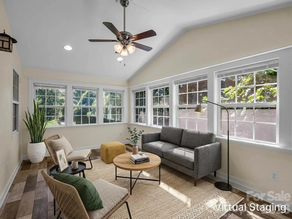 160 E Howard Street - Photo 18