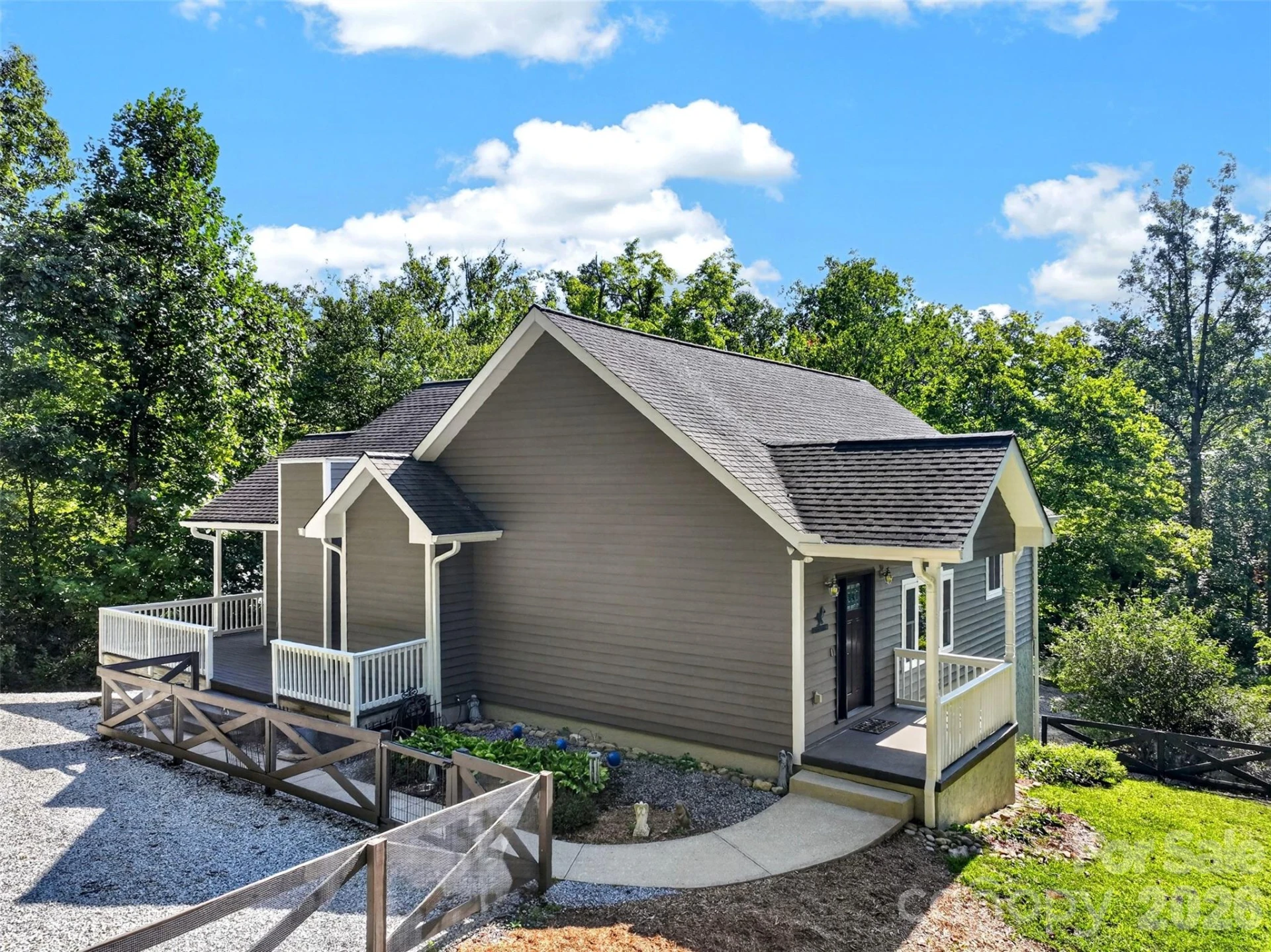 767 Hunnicut Mountain Road - Photo 3