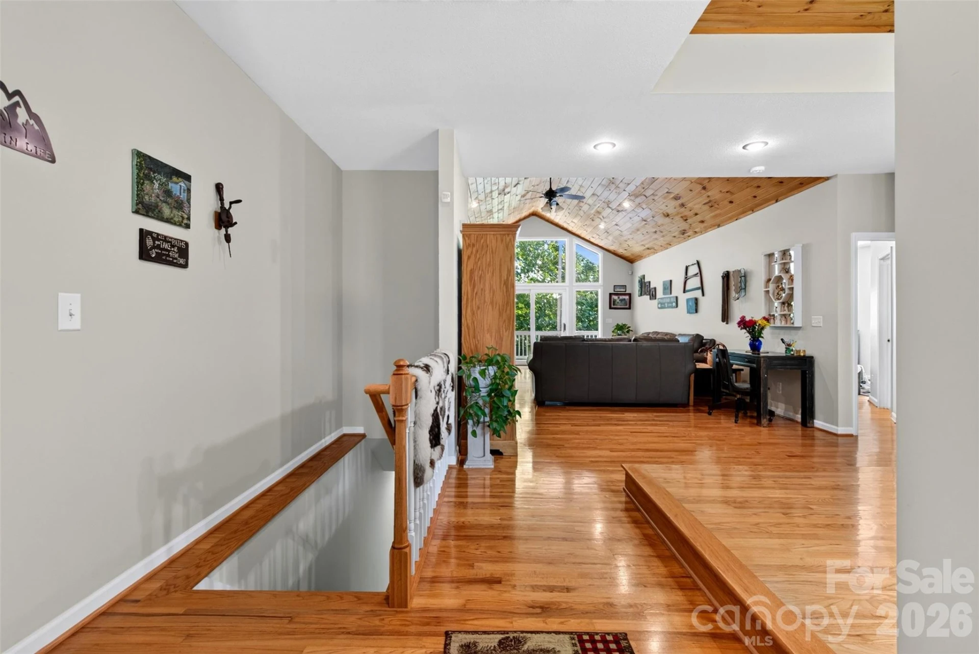 767 Hunnicut Mountain Road - Photo 27