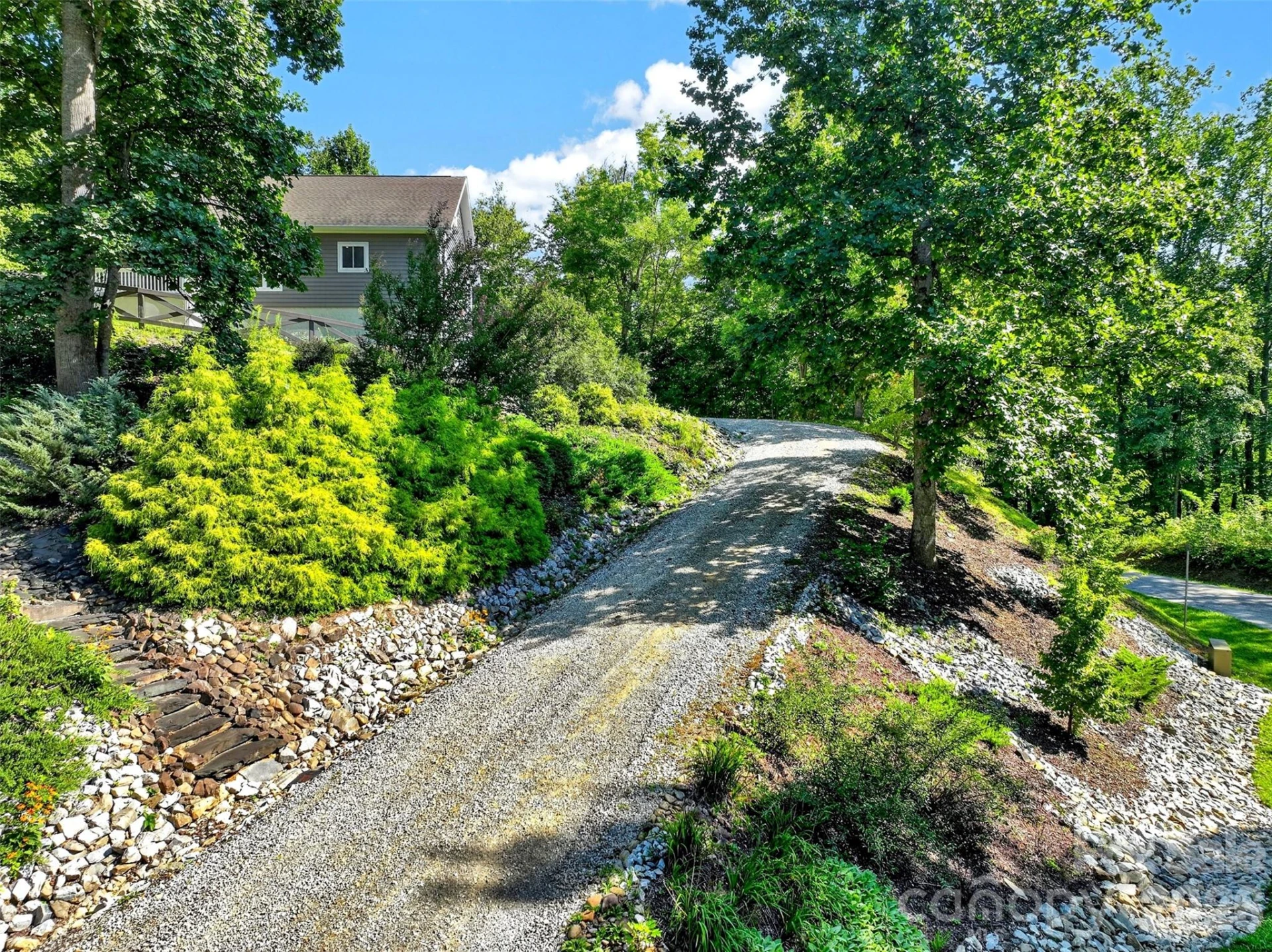 767 Hunnicut Mountain Road - Photo 41