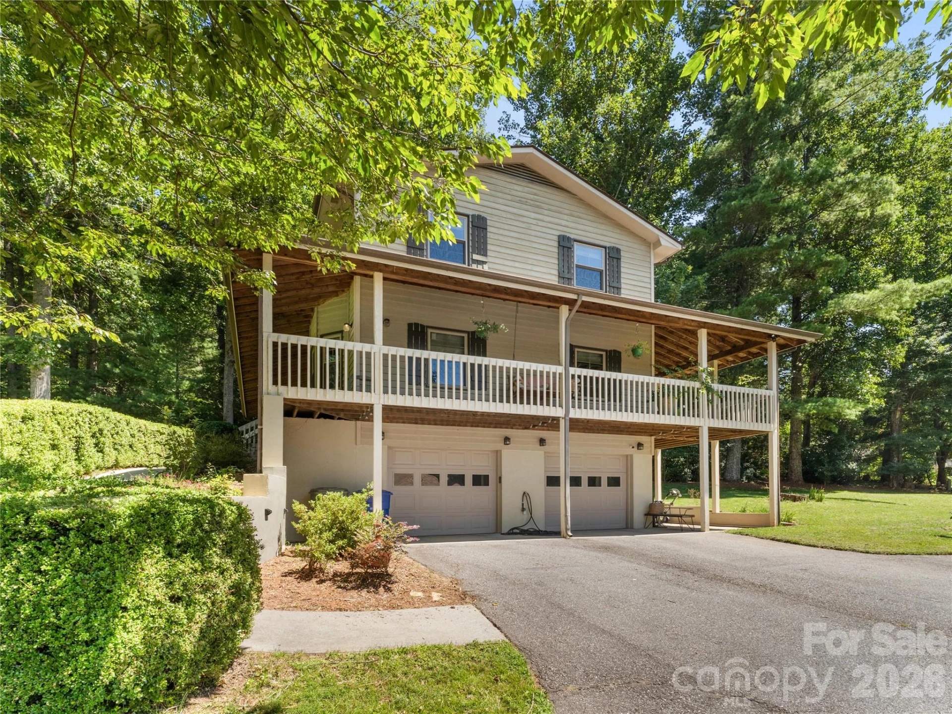 121 Churchill Downs Drive - Photo 3