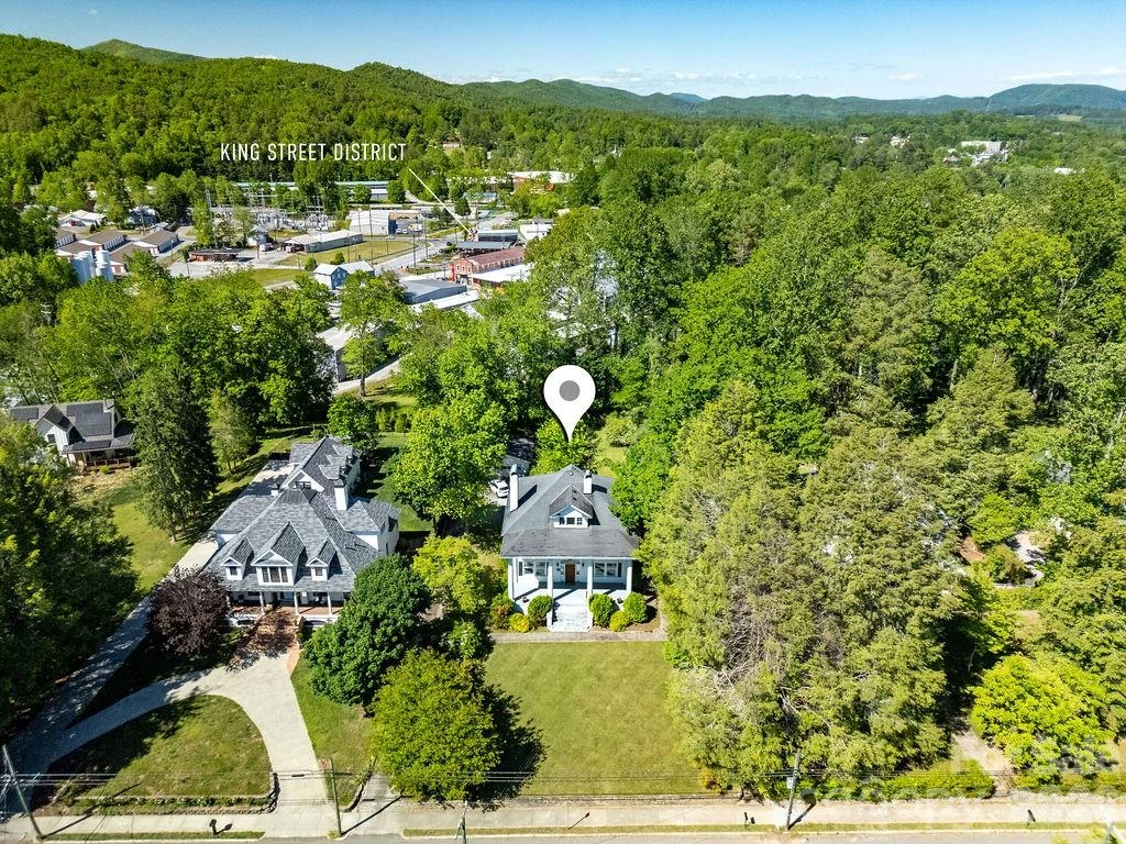 208 Probart Street - Photo 5