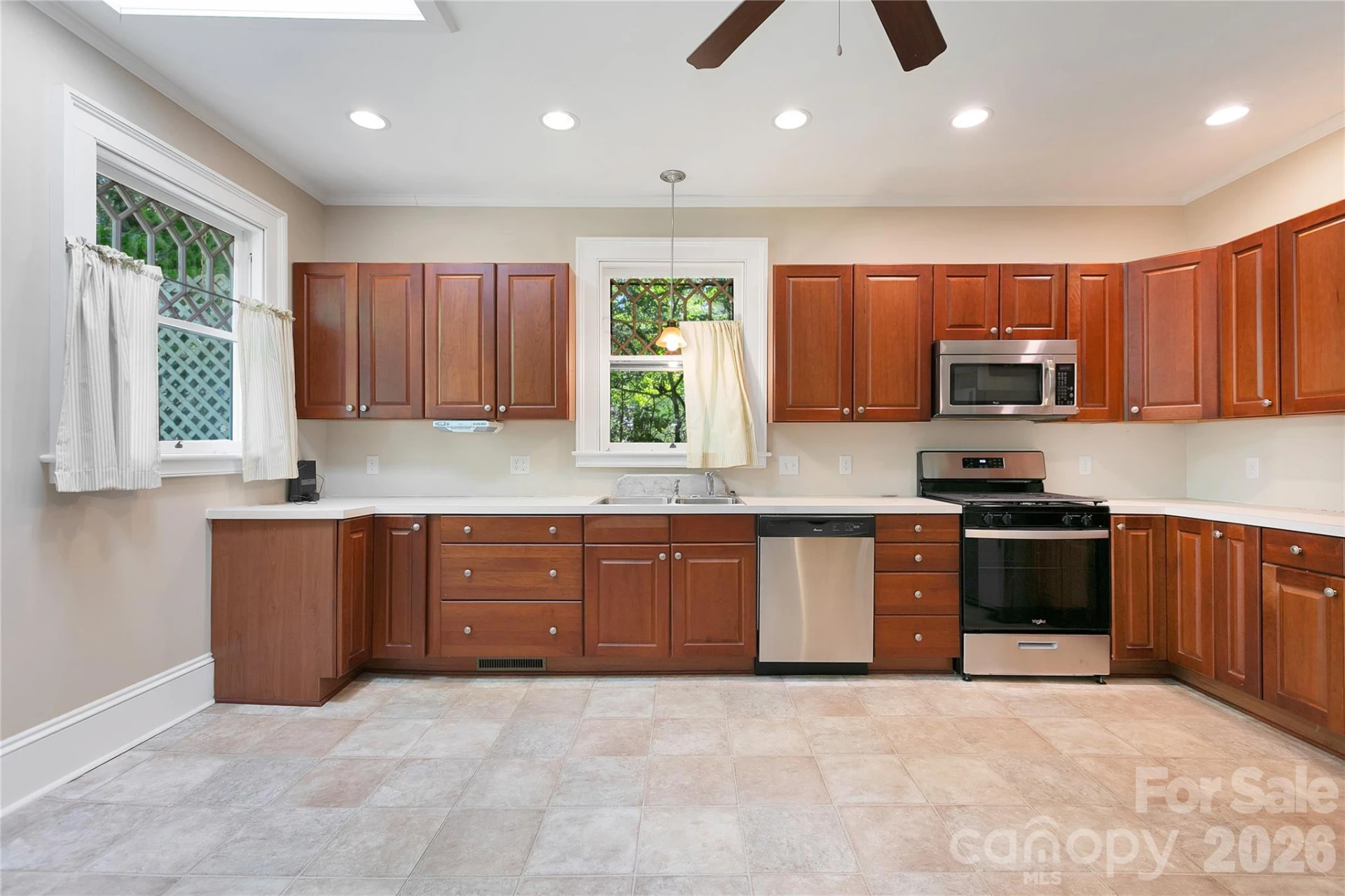 208 Probart Street - Photo 25
