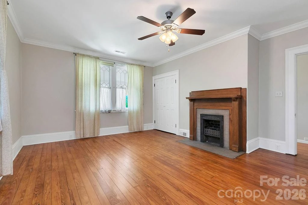 208 Probart Street - Photo 39