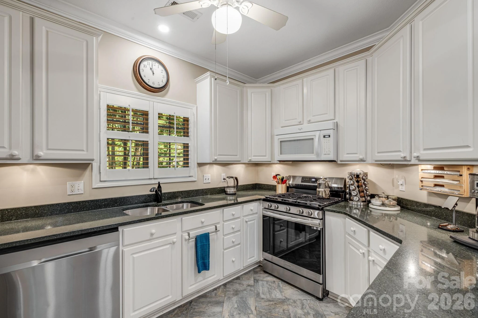 212 Carriage Springs Way - Photo 13