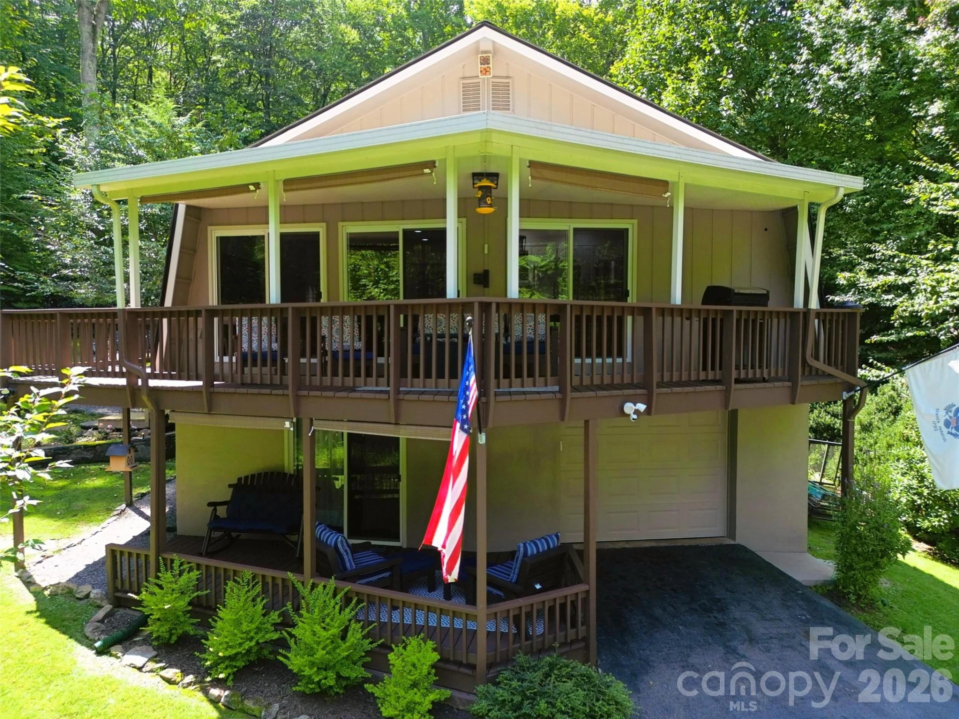 477 Locust Drive - Photo 3