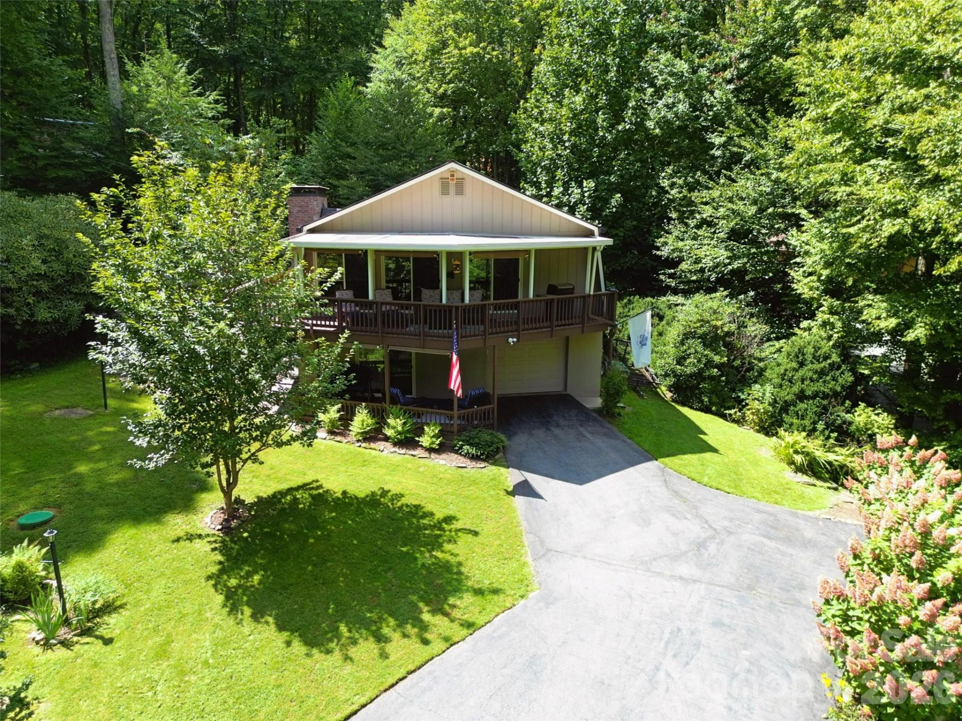 477 Locust Drive - Photo 4