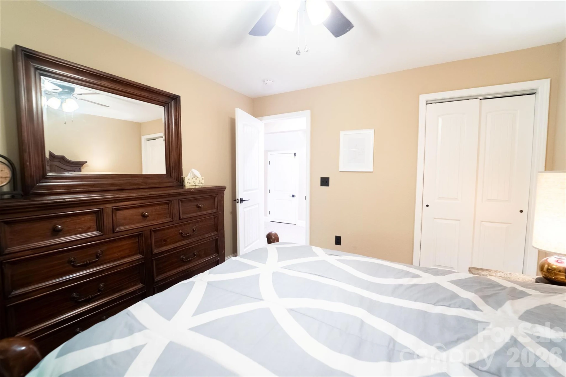 142 W Southwood Drive - Photo 31